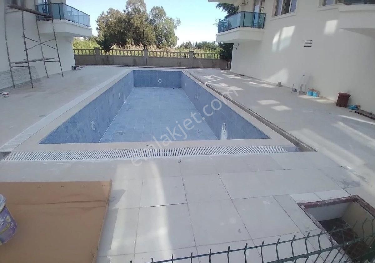 Konyaaltı Hurmada Havuzlu İskanlı Eşyalı Satılık Daire