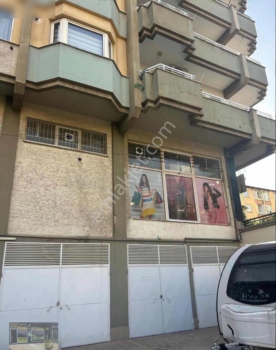 Sarıgüllük'te Satılık Garaj