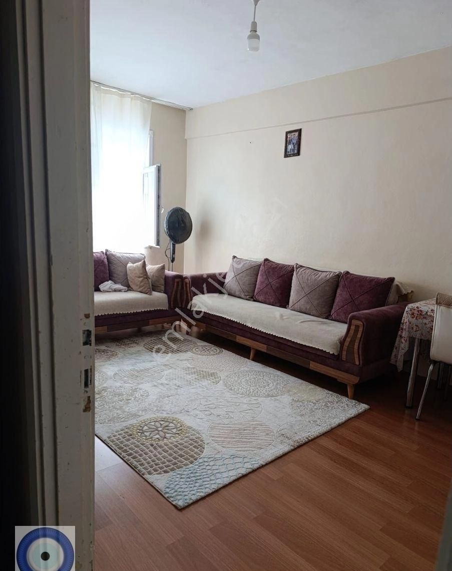 Es Emlaktan Kartaltepe Satılık 1+1 Daire