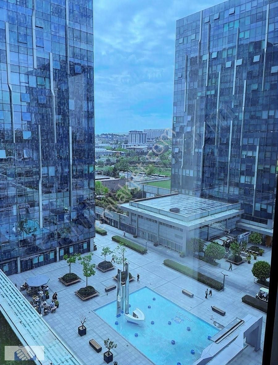 Bahçelievler Nish İstanbul' Da Kiralık 2+1 97m2 Ofis.
