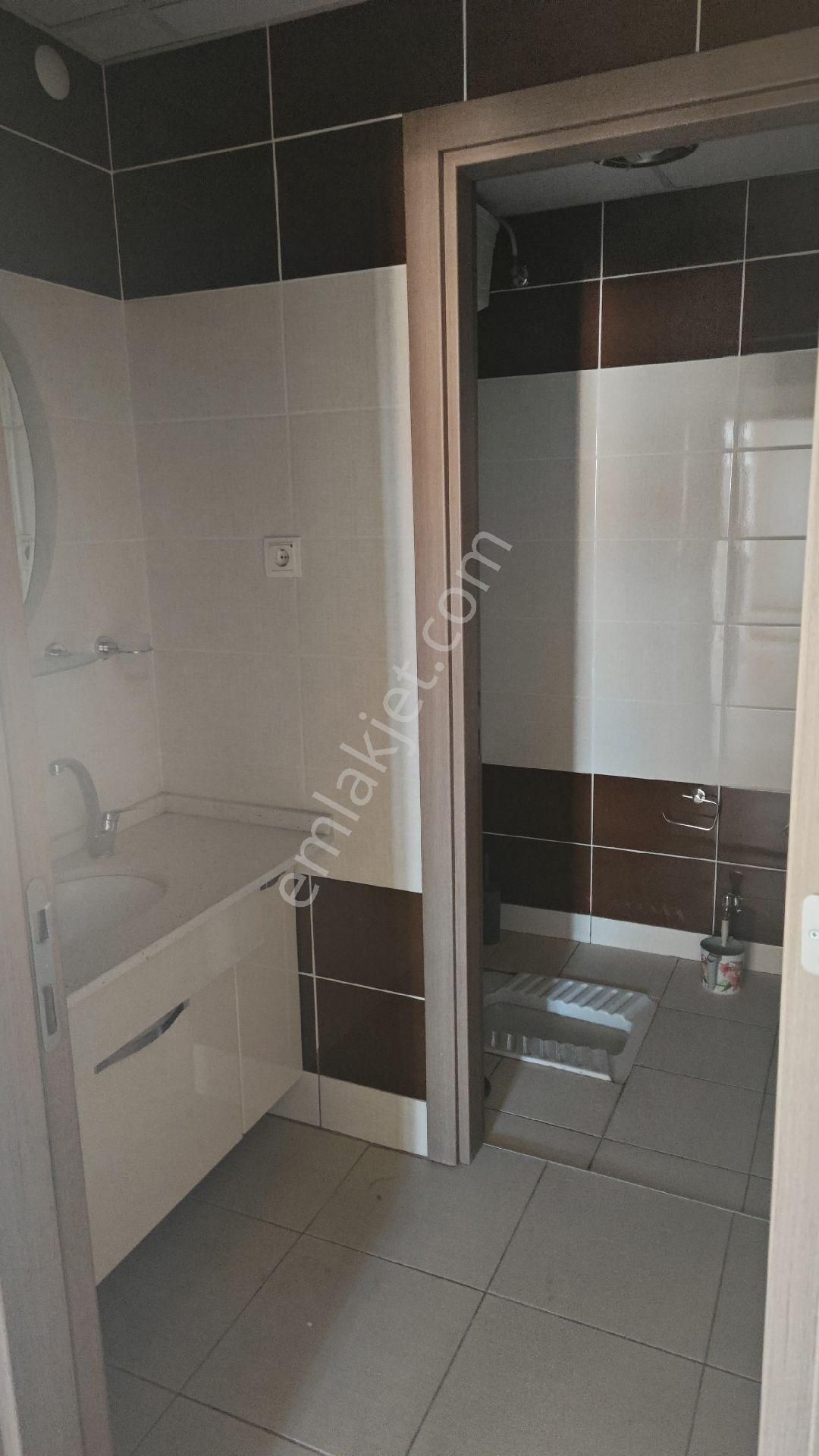 Stadyum Ve Barış Cd Yanında Site İçi 3+1 Lüks Daire - Görsel 32