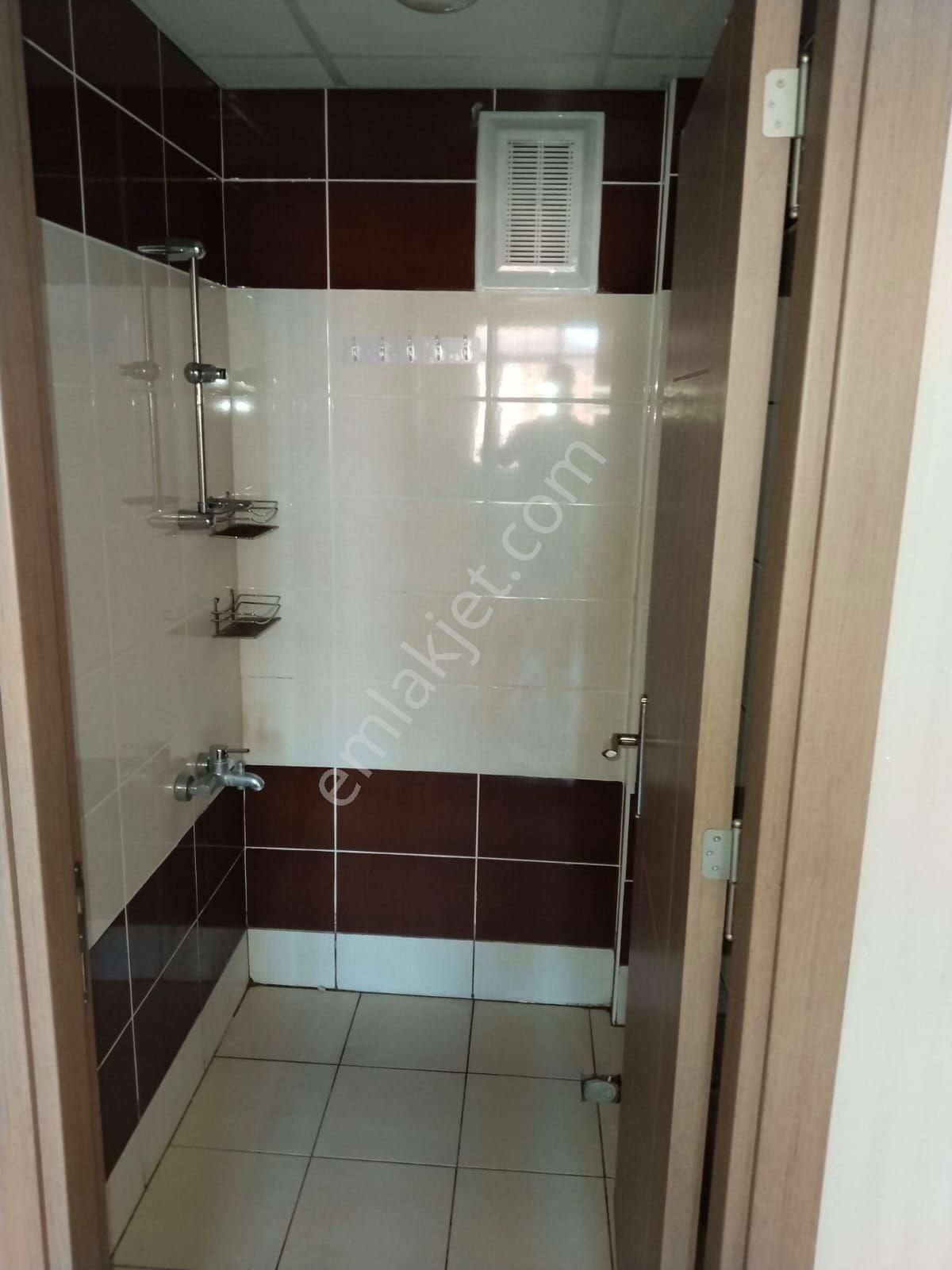 Stadyum Ve Barış Cd Yanında Site İçi 3+1 Lüks Daire - Görsel 18