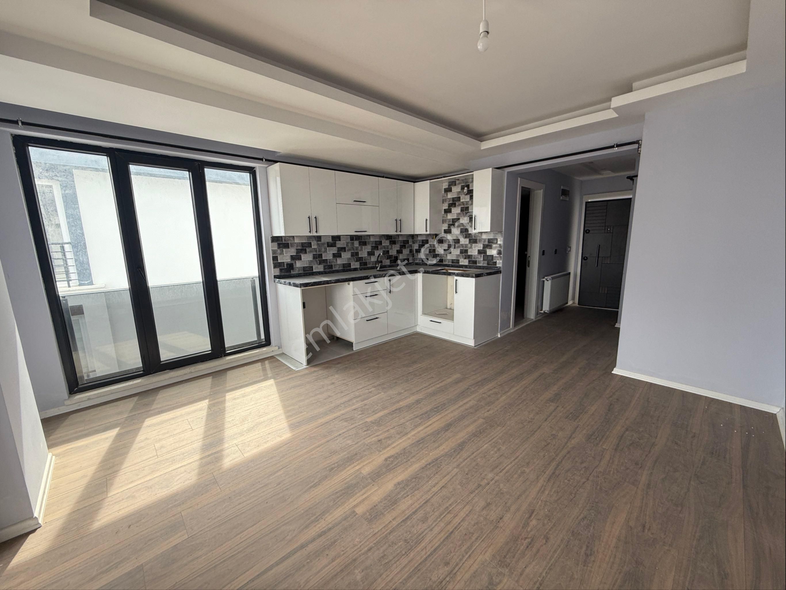 Samsun Atakum Yenimahalle Deniz Manzaralı Sıfır 1+1 Satılık Daire