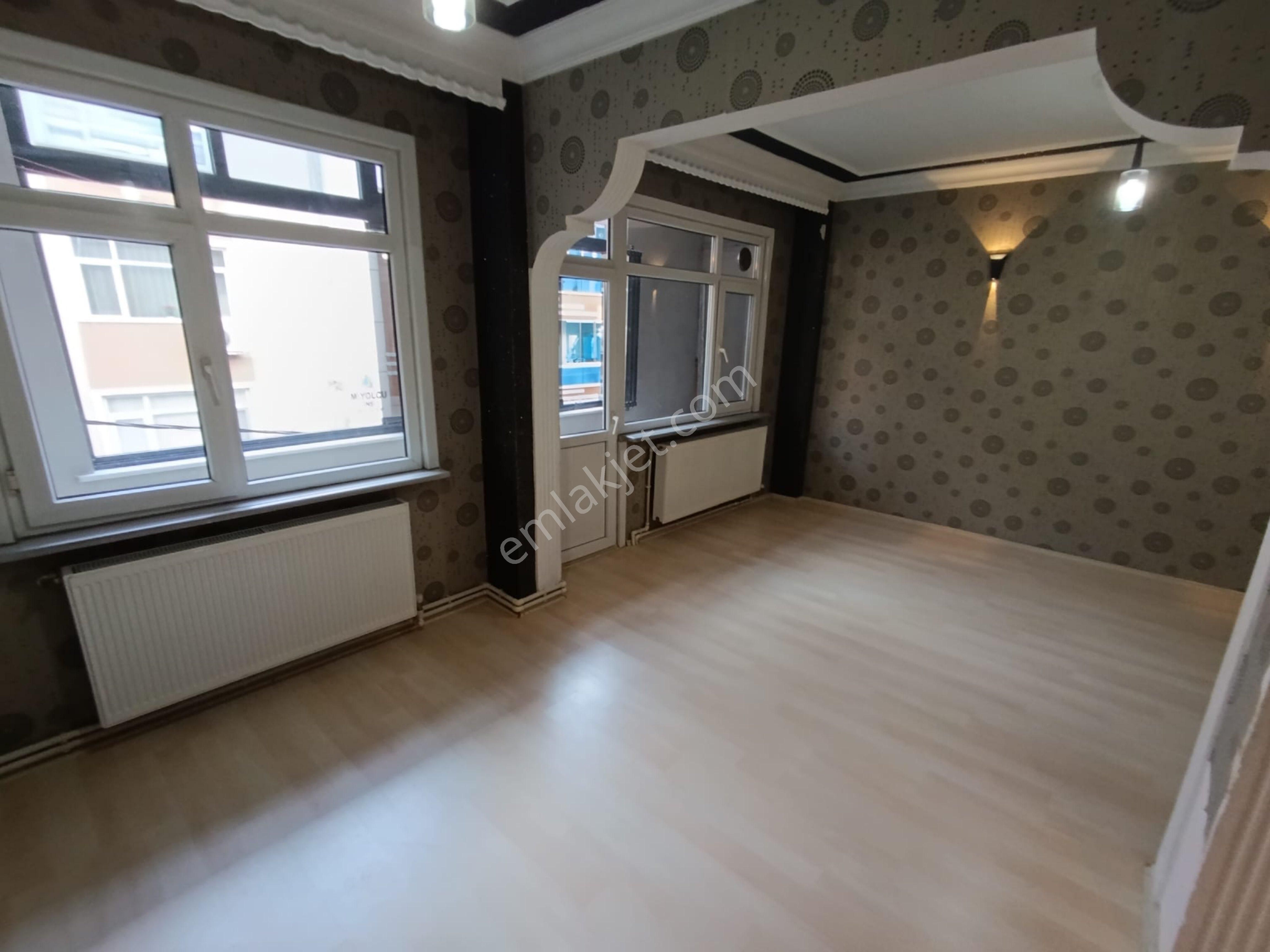 İmren Gayrimenkulden Kiralık 2+1 Masrafsız Temiz Daire Sultanmurat Mh.