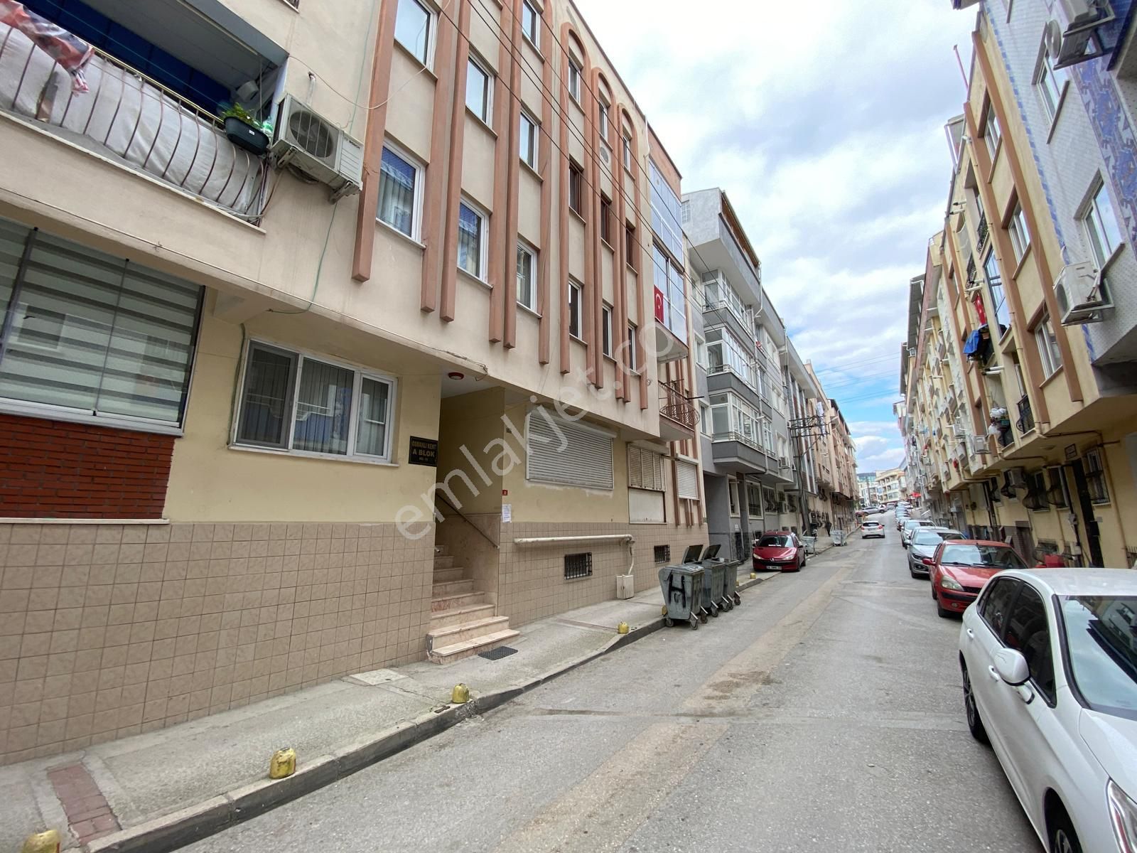 Bursa Nilüfer Fethiye Merkezi Konumda Satılık 3+1 Daire