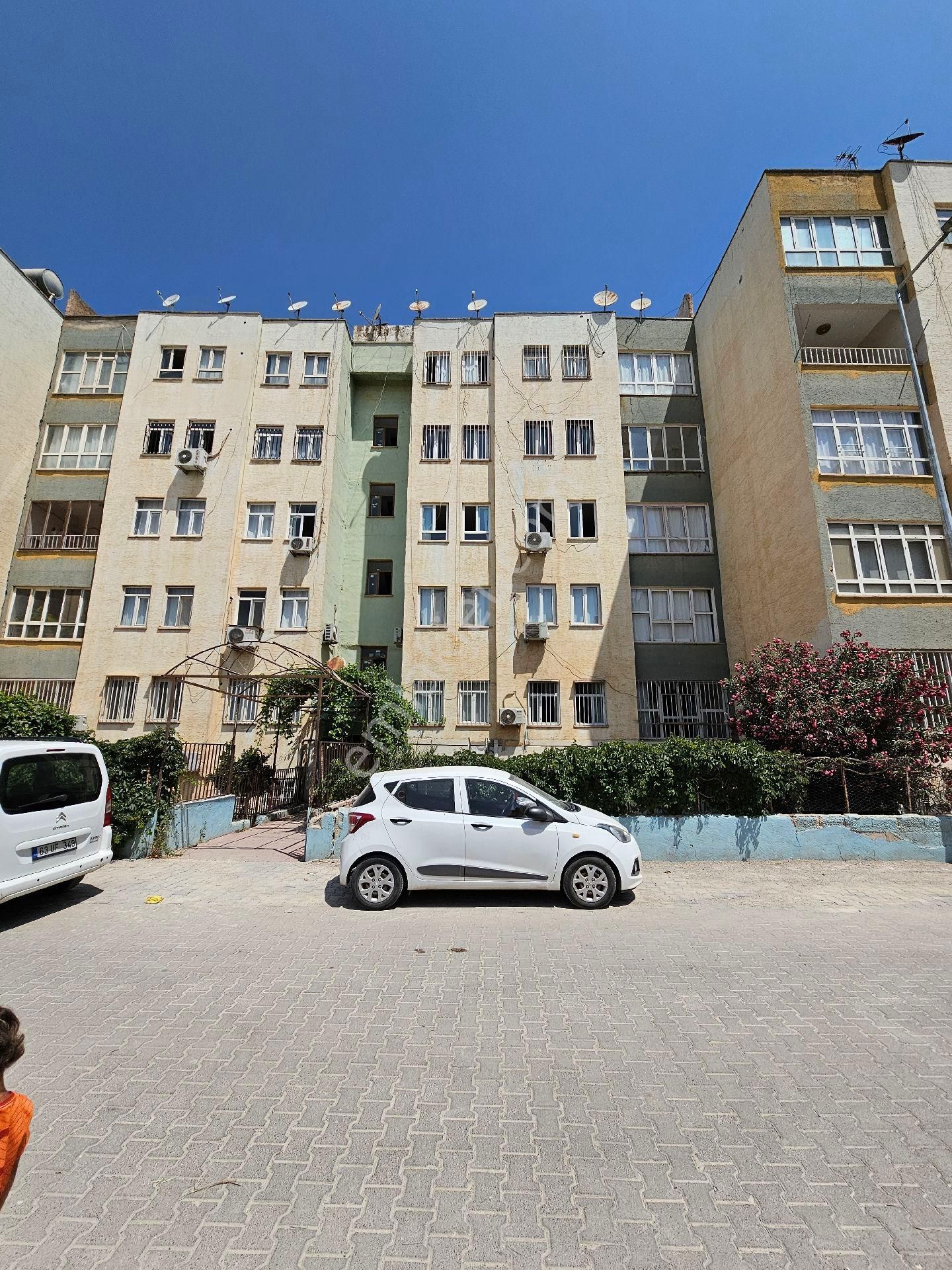 Güzel Konumda Kiralık Daire