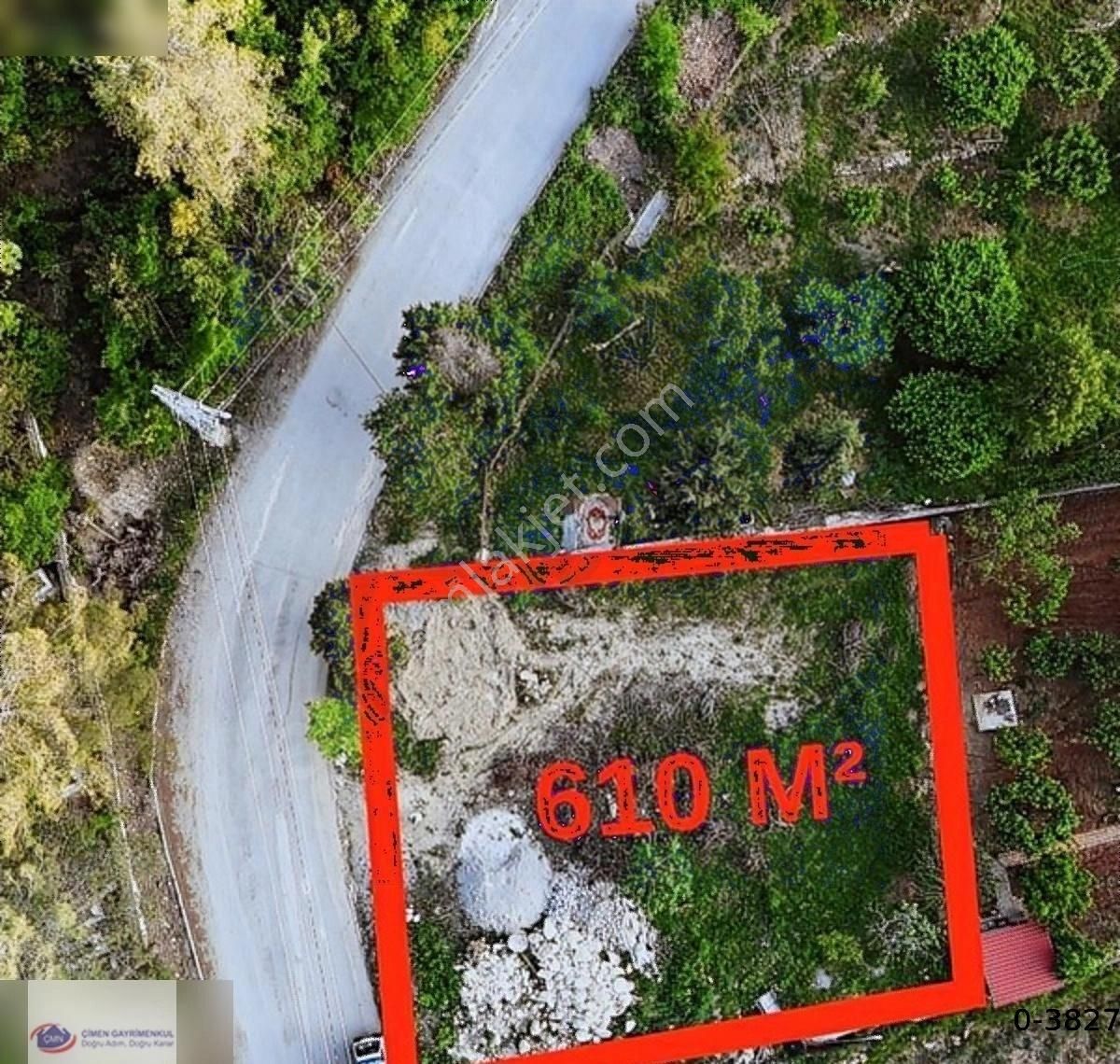 Çimenden Soğucakta Satılık Merkezi Konumda İmarlı Arsa