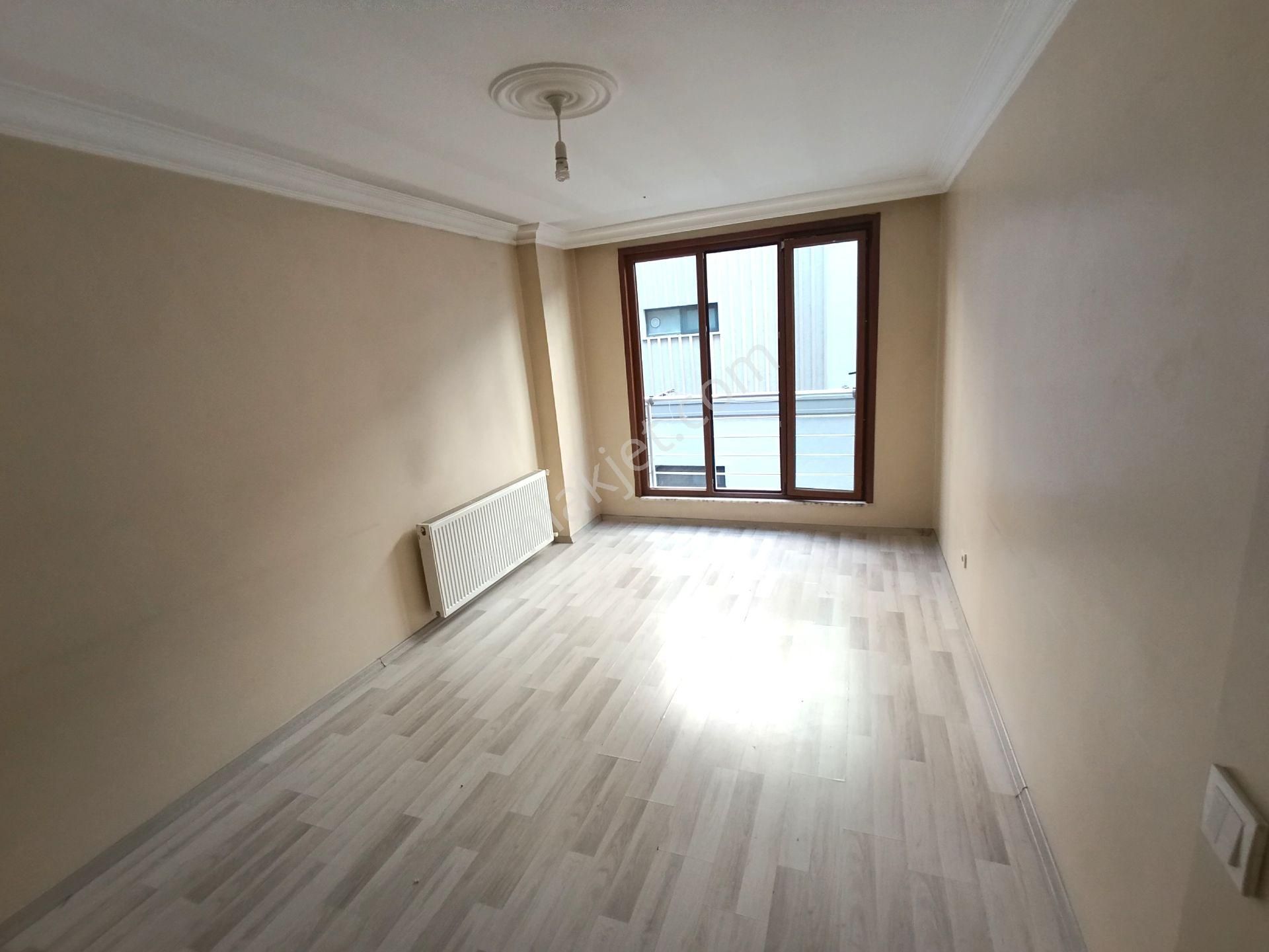 Hürriyet Mah. 2+1 75 M2 2.kat Yeni Bina Kiralık 25.000.-tl