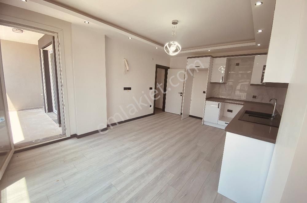 Didim, Hisar Mahallesi'nde Panoramik Deniz Manzaralı – Ön Cephe Sıfır 2+1 Daire - Görsel 5