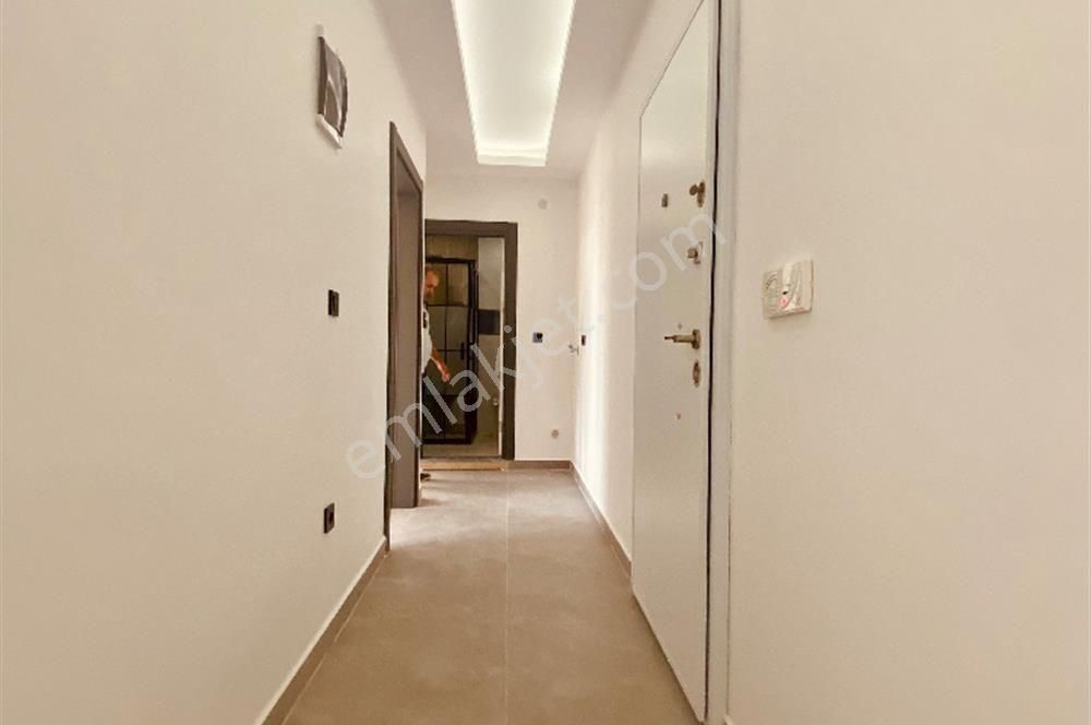 Didim, Hisar Mahallesi'nde Panoramik Deniz Manzaralı – Ön Cephe Sıfır 2+1 Daire - Görsel 20