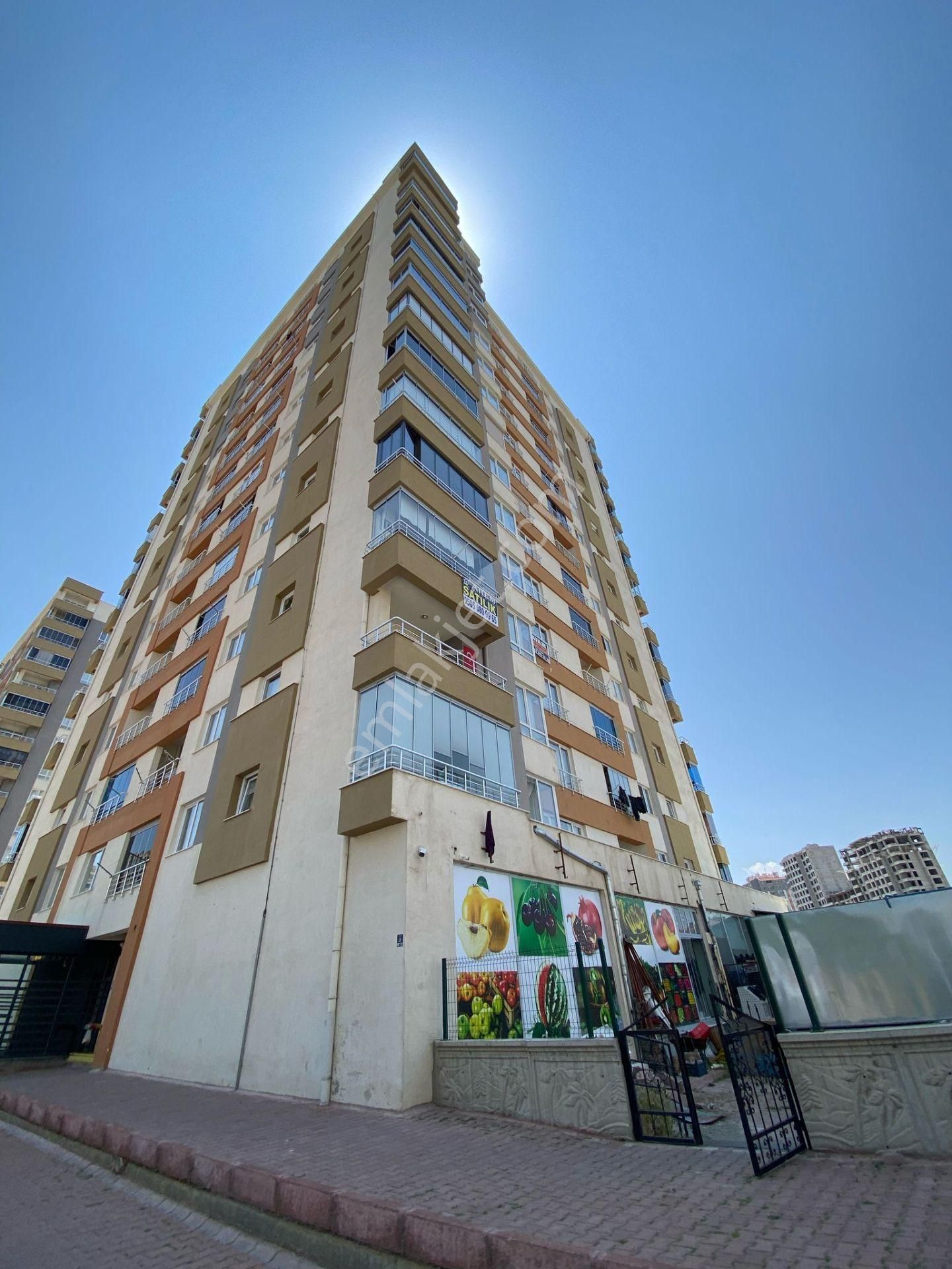 İldem De Satılık 3+1 Ödül İnşaattan Lüx Daire