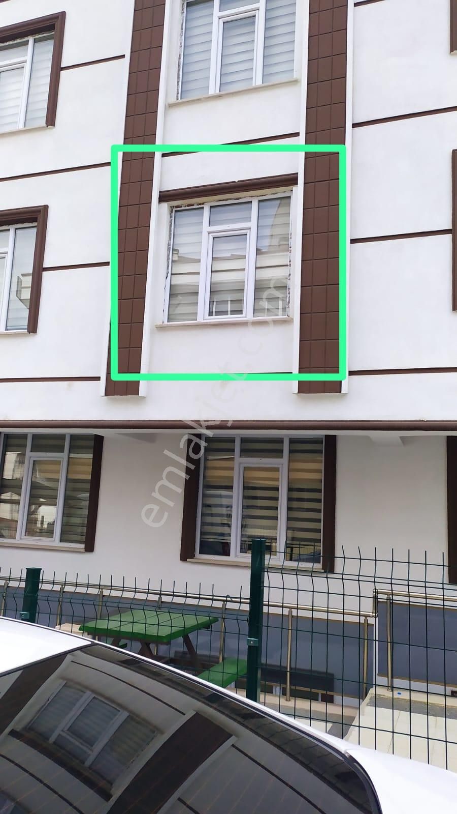 Kuzeykentte*açık Cephe*2,kat*yüksek Kira Getirili*kampüs Yanı Caddeye Bakan Cephe