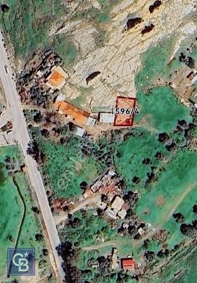 İzmir Foça Fevzipaşa'da Satılık Arsa