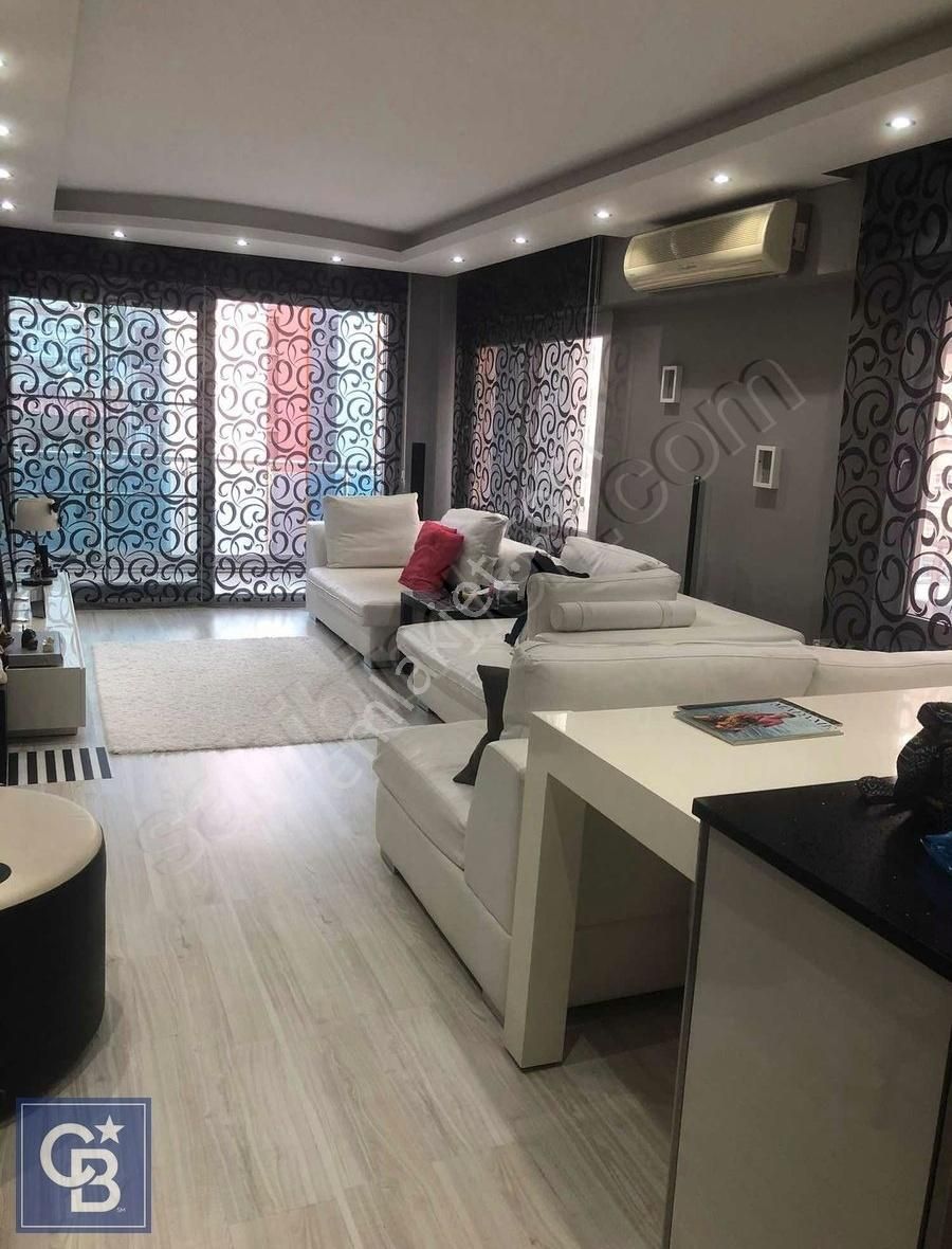 İnönü Caddesi Poligon Metro Çıkışında Full Yapılı 2+1 Daire