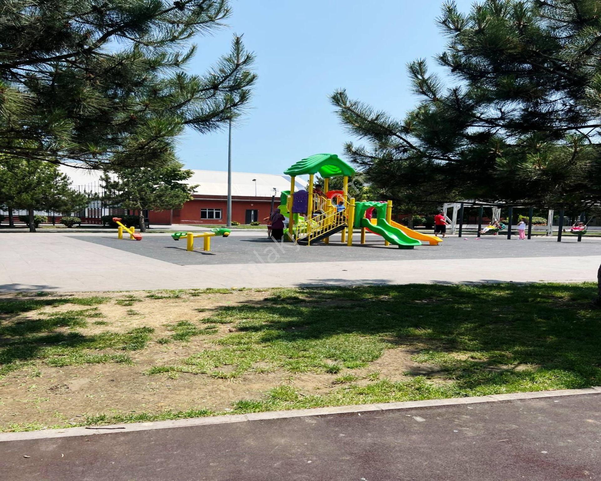 Beylikdüzü Ağca Yapıdan Akbatı Avm Ye Komşu Bahçeli Daire - Görsel 27