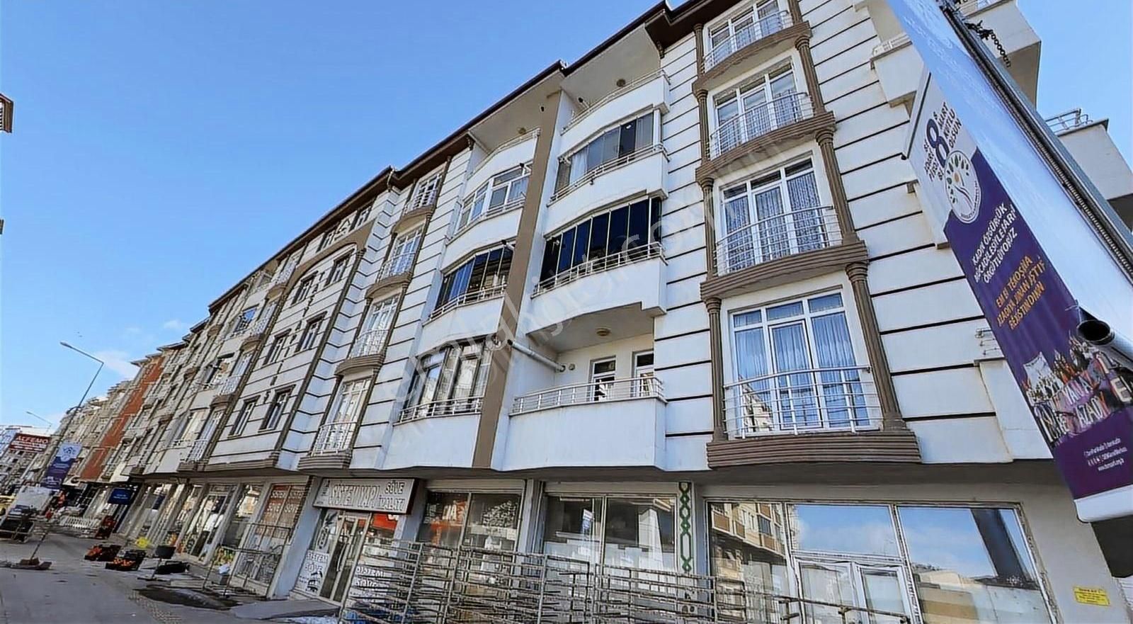 Bulut Gayrımenkul'den Yola Sıfır Şehitler Mahallesin'de 3+1