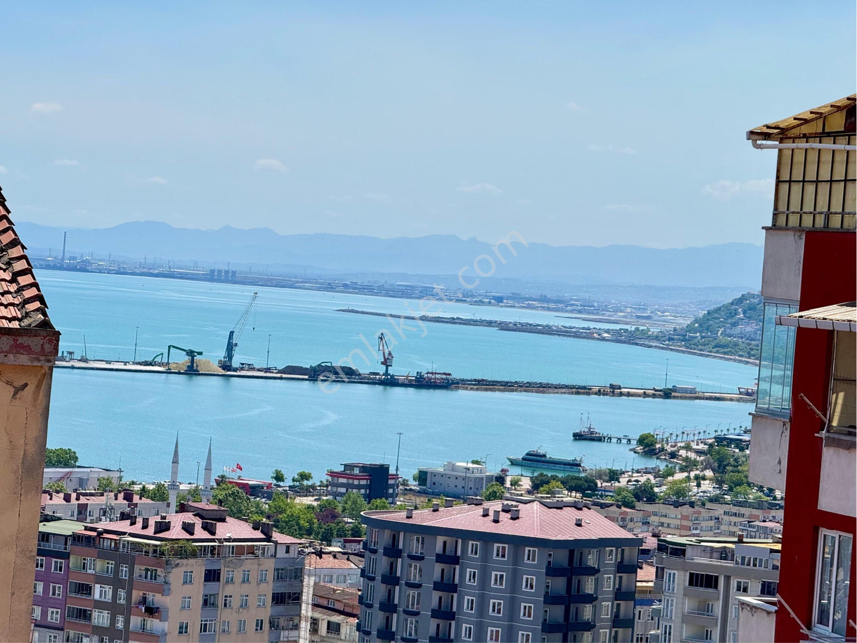 Doğan Emlak Group’tan İlkadım Kadifekale Mh.2+1 2.kat Deniz Manzaralı Fırsat Daire