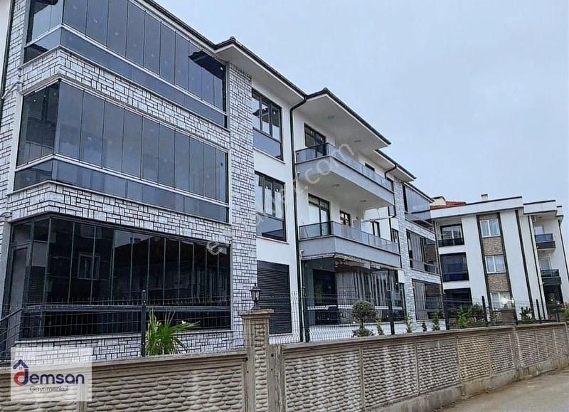 Yazlık Mahallesinde Son 1 Adet Satılık 3+1 Lüx Daire