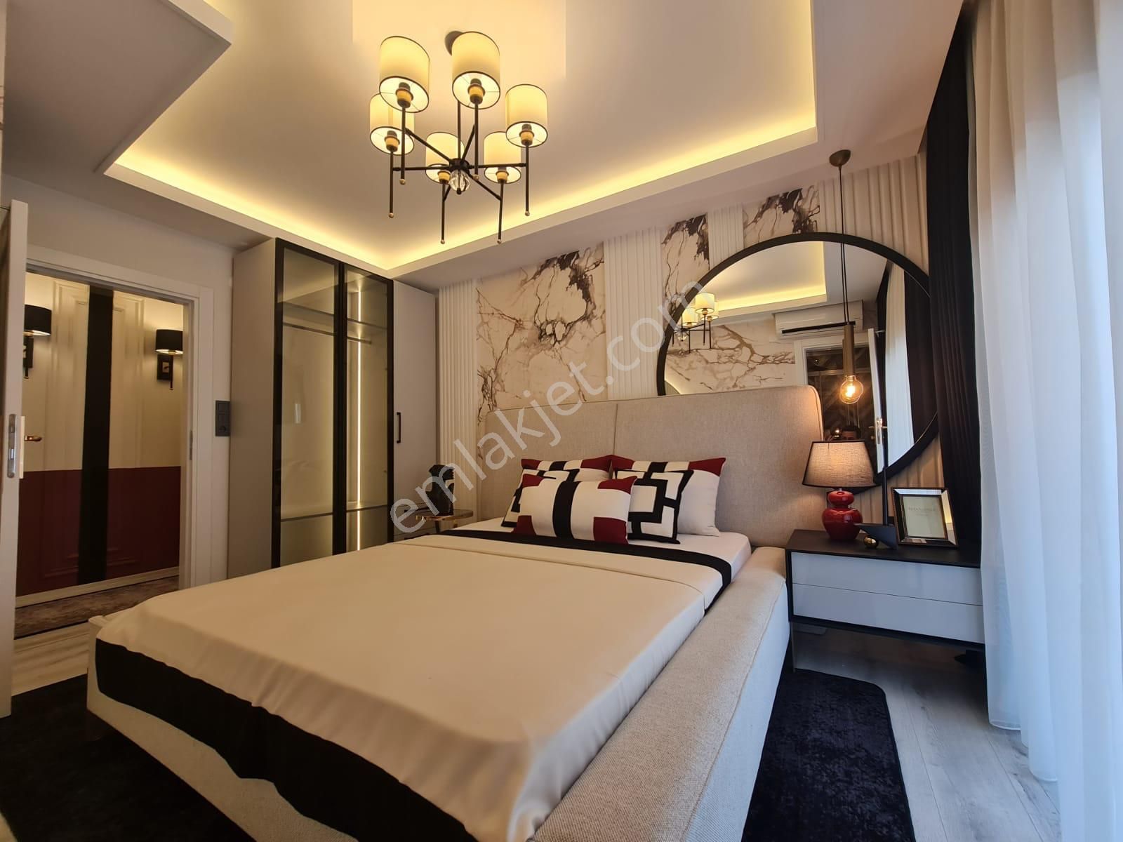 Alanya Merkez Damlataşta Satılık 2+1 Özel Dizayn Mobilyalı Sıfır Daire
