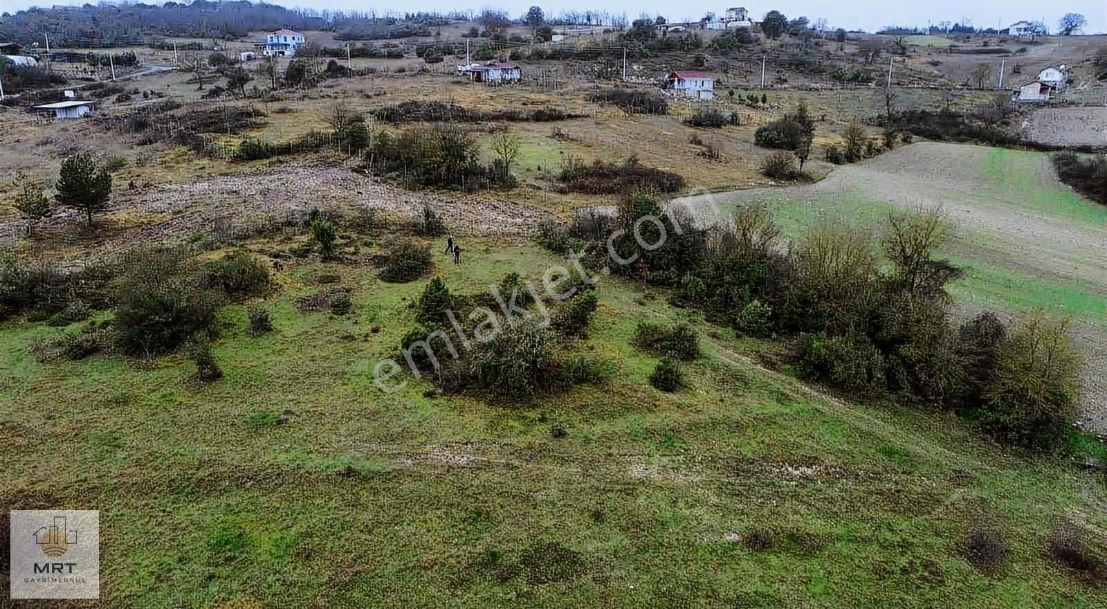 Mrt Gayrimenkulden Elbizlide Satılık 1864 M2 Tarla