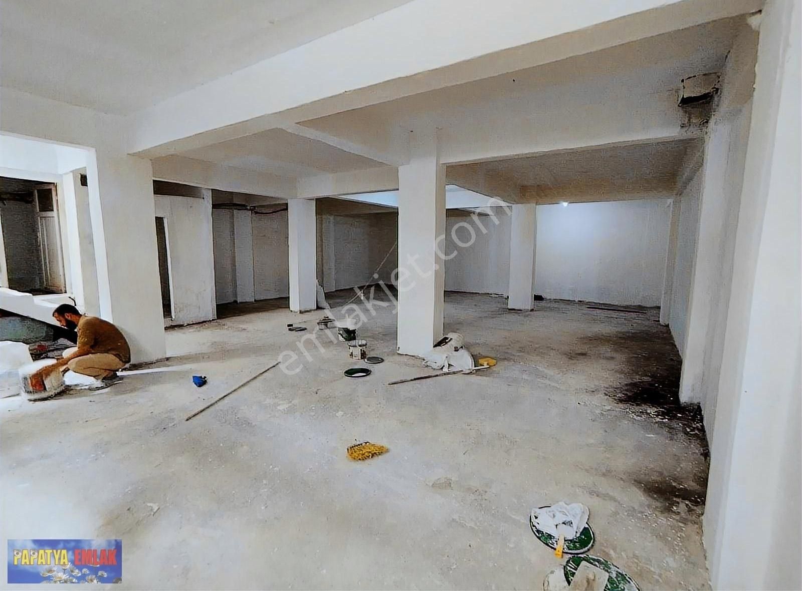 Papatya Emlak,tan M.akif Mah Kiralık 130 M2 Dükkan