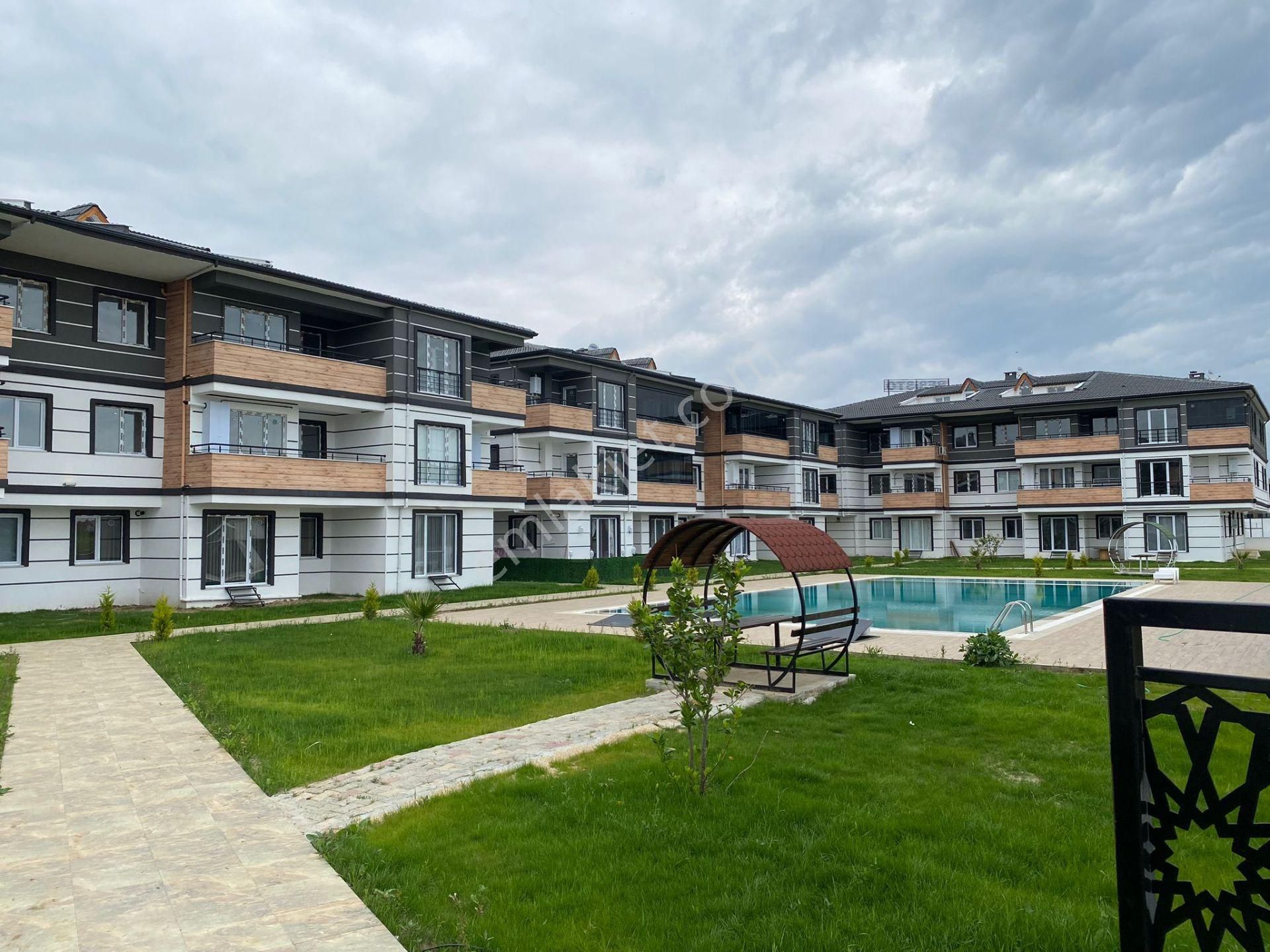Resisto'dan Mimoza Evlerinde Satılık 2+1 Dubleks Daire