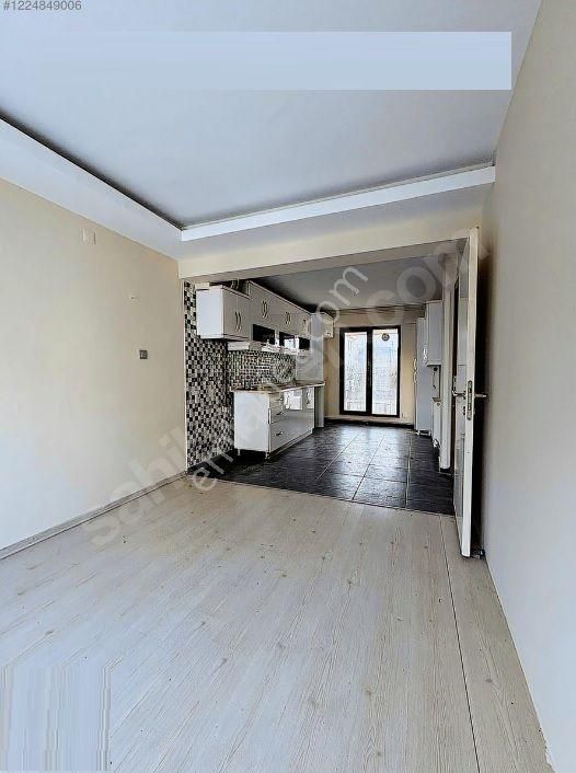 Eren Gayrimenkul'den Güzelkentte 4+2 Teraslı Müstakilboş Takaslı Acil Daire