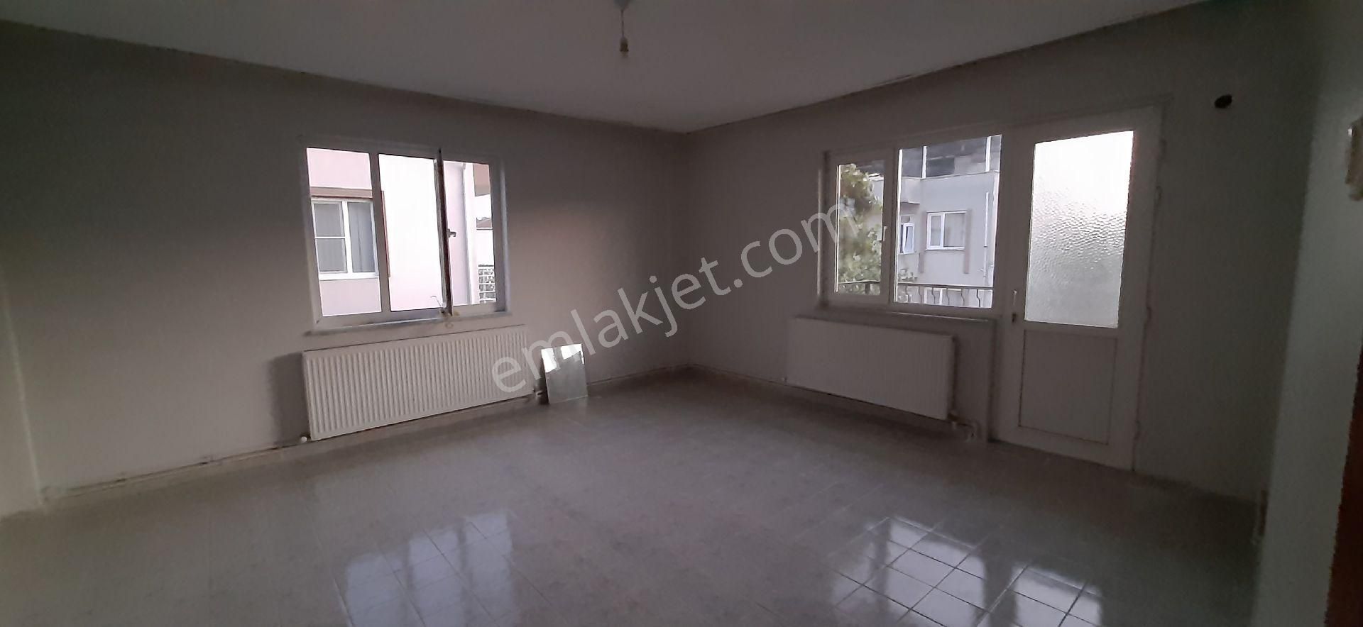 Manisa Akhisar Güplüce Ulucami Mah. Kiralık 3+1 Daire 14.000tl