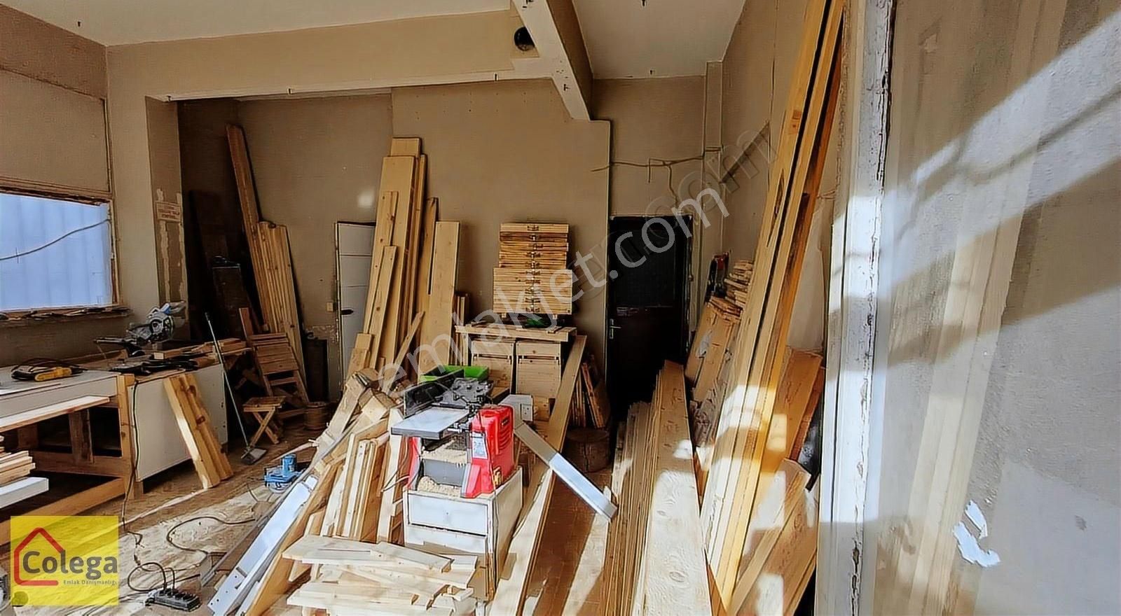 Pendik Çamçeşme Misakı Milli Cd. Üzerinde Kiralık 55m2 Dükkanboş