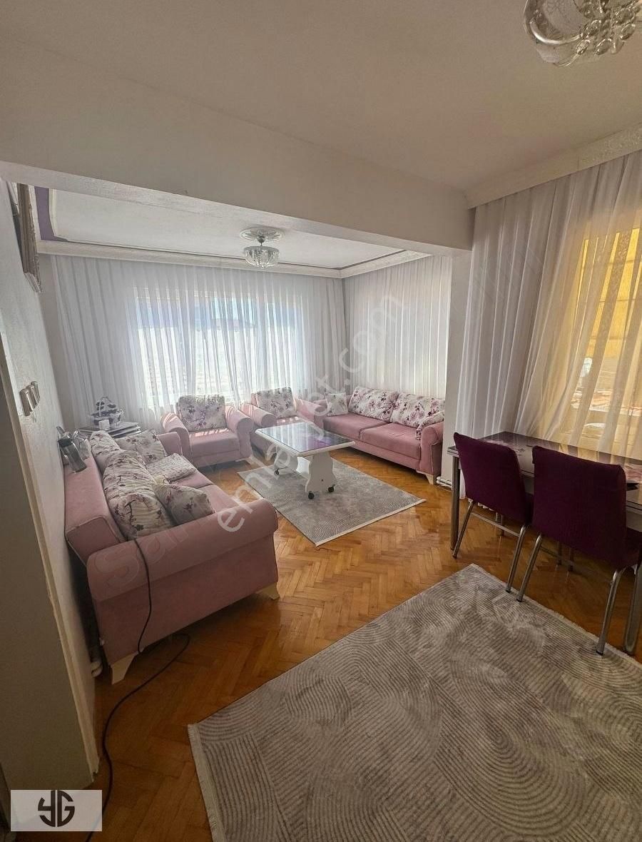 Gemlik Yeni Mahalle'de Masrafsız, Geniş Ve Güneşli 3+1 Daire!