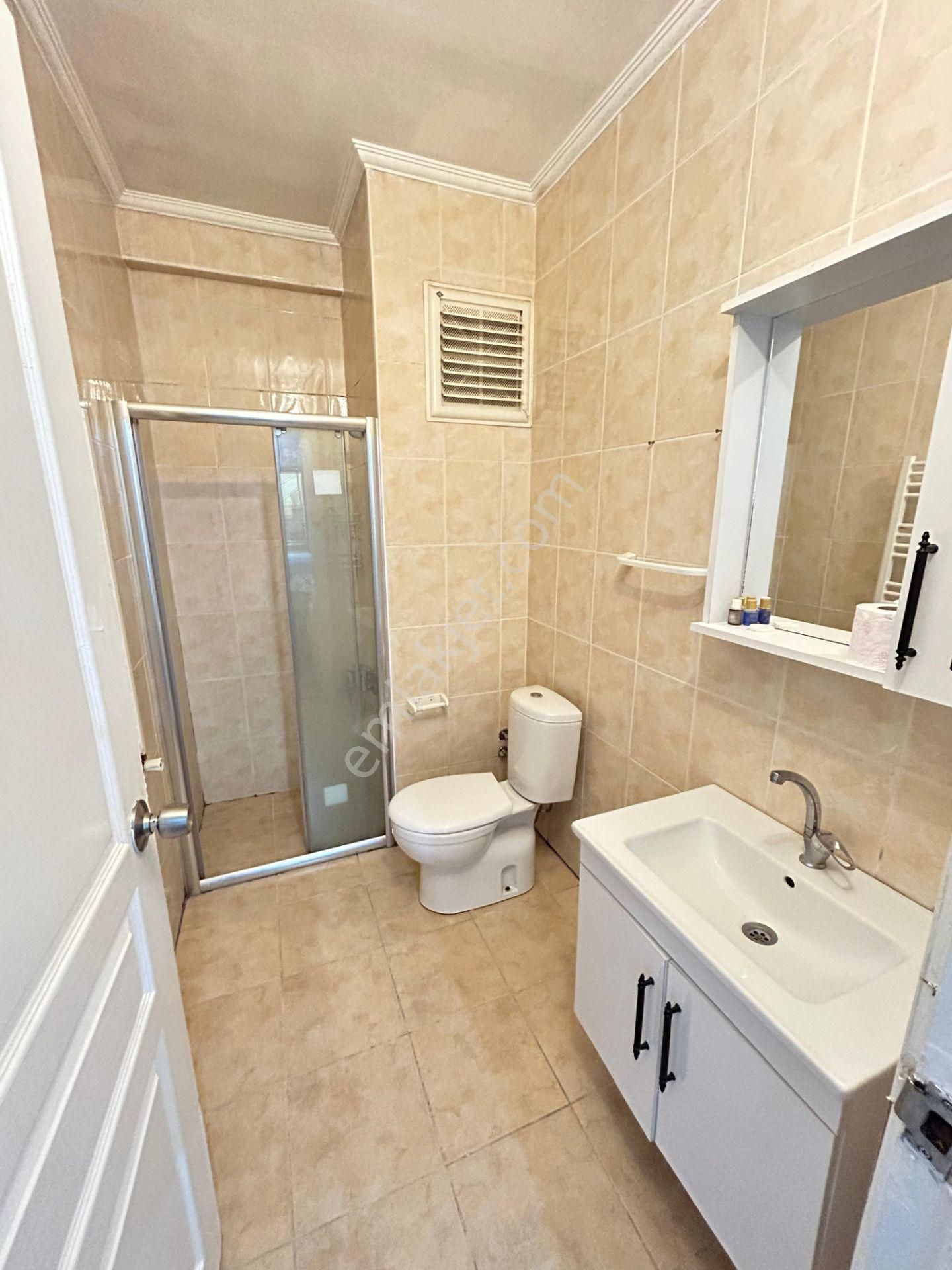 Öğrenciye Sezonluk Ktü Yürüme Mesafesi 5 Dk D8 - Görsel 4