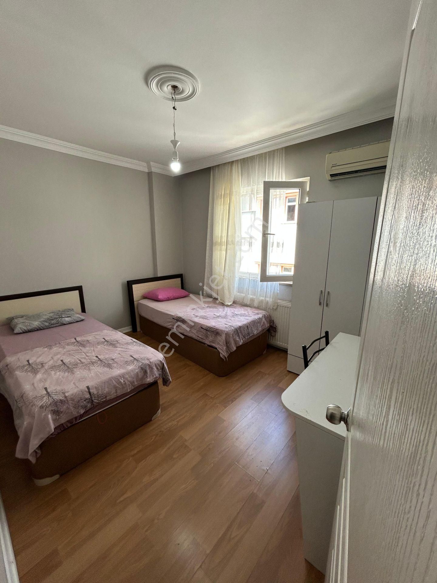 Öğrenciye Sezonluk Ktü Yürüme Mesafesi 5 Dk D8 - Görsel 6