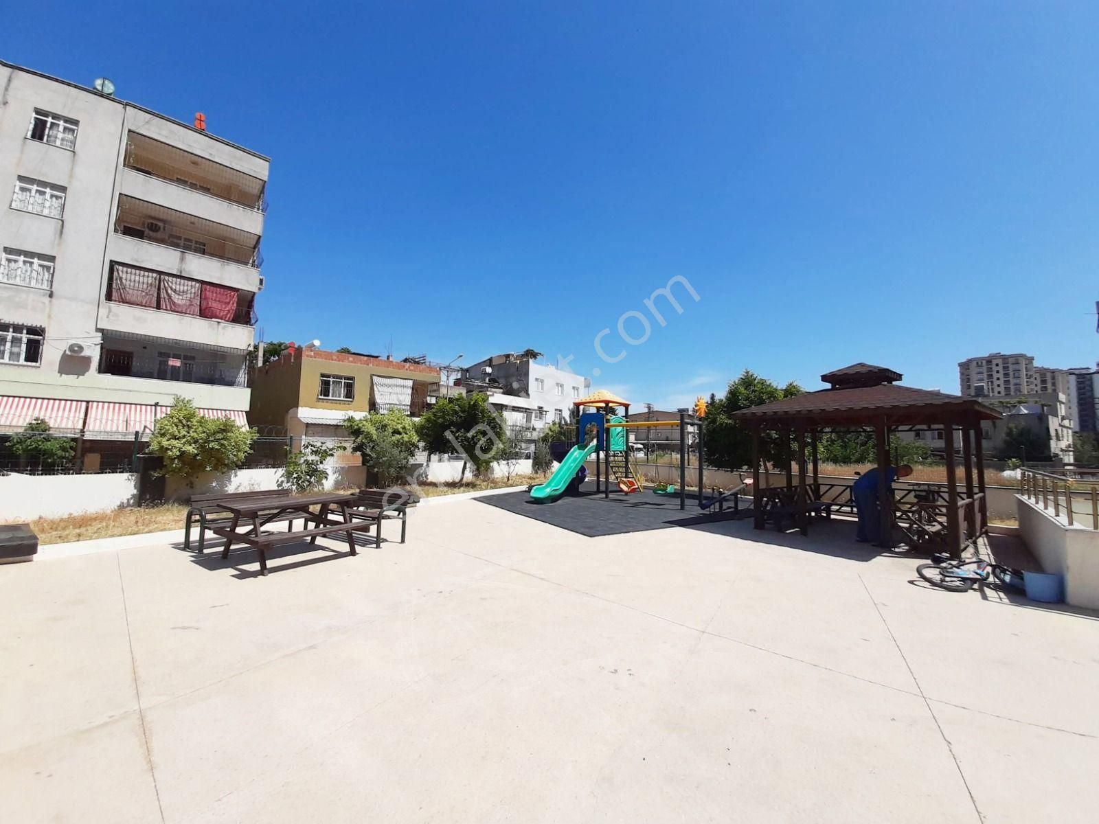Seyhan Pınar Mahallesinde 2+1 Hasarsız Cazipp Fiyata Satılık Daire