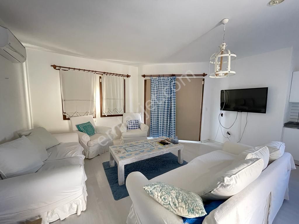 Bodrum Göltürkbükün'de Satılık Müstakil Bahçeli Dubleks 2+1 - Görsel 5