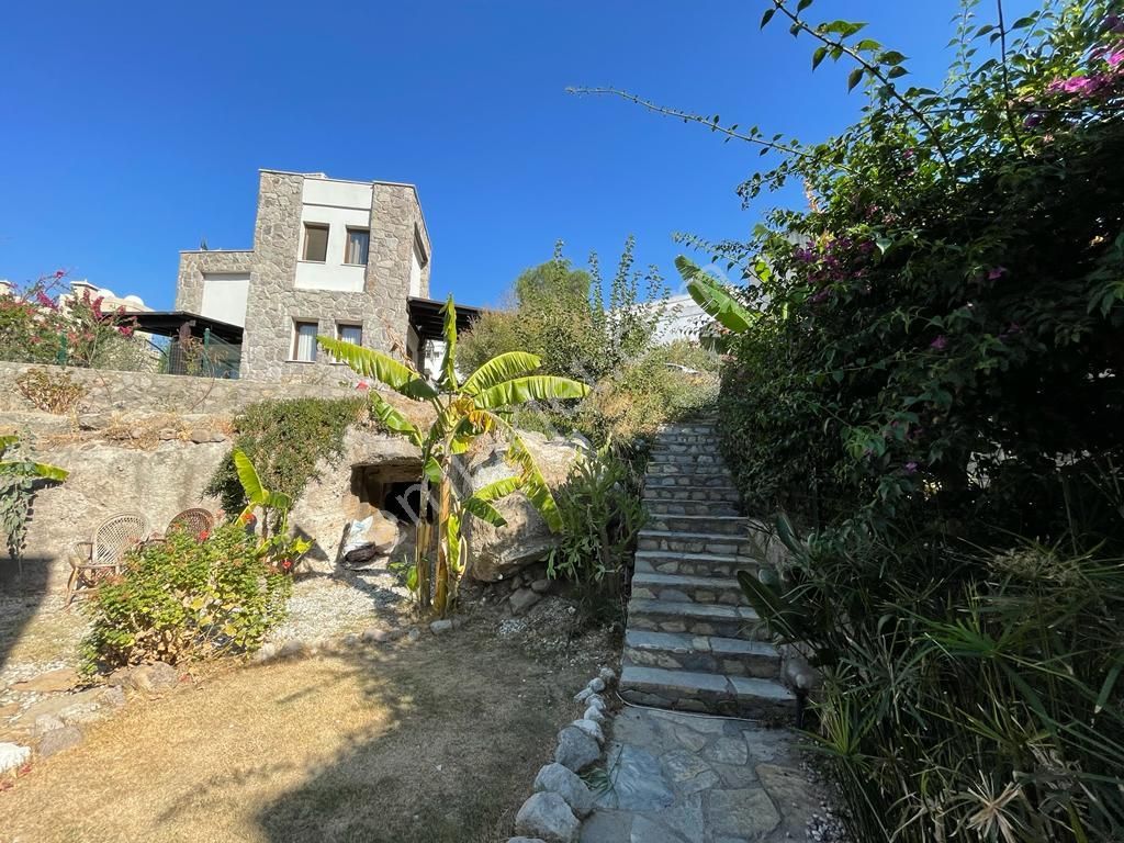 Bodrum Göltürkbükün'de Satılık Müstakil Bahçeli Dubleks 2+1 - Görsel 14