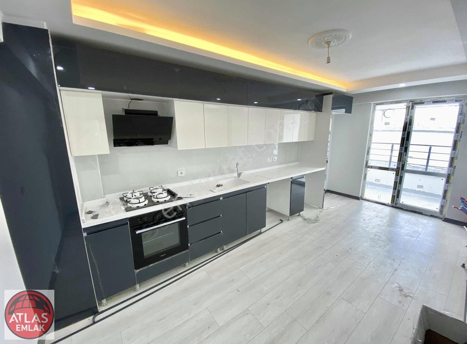 !!atlas'tan 900.000 Kredili 140m2 G.odalı Lüx Yapıda 4+1 Daire!!