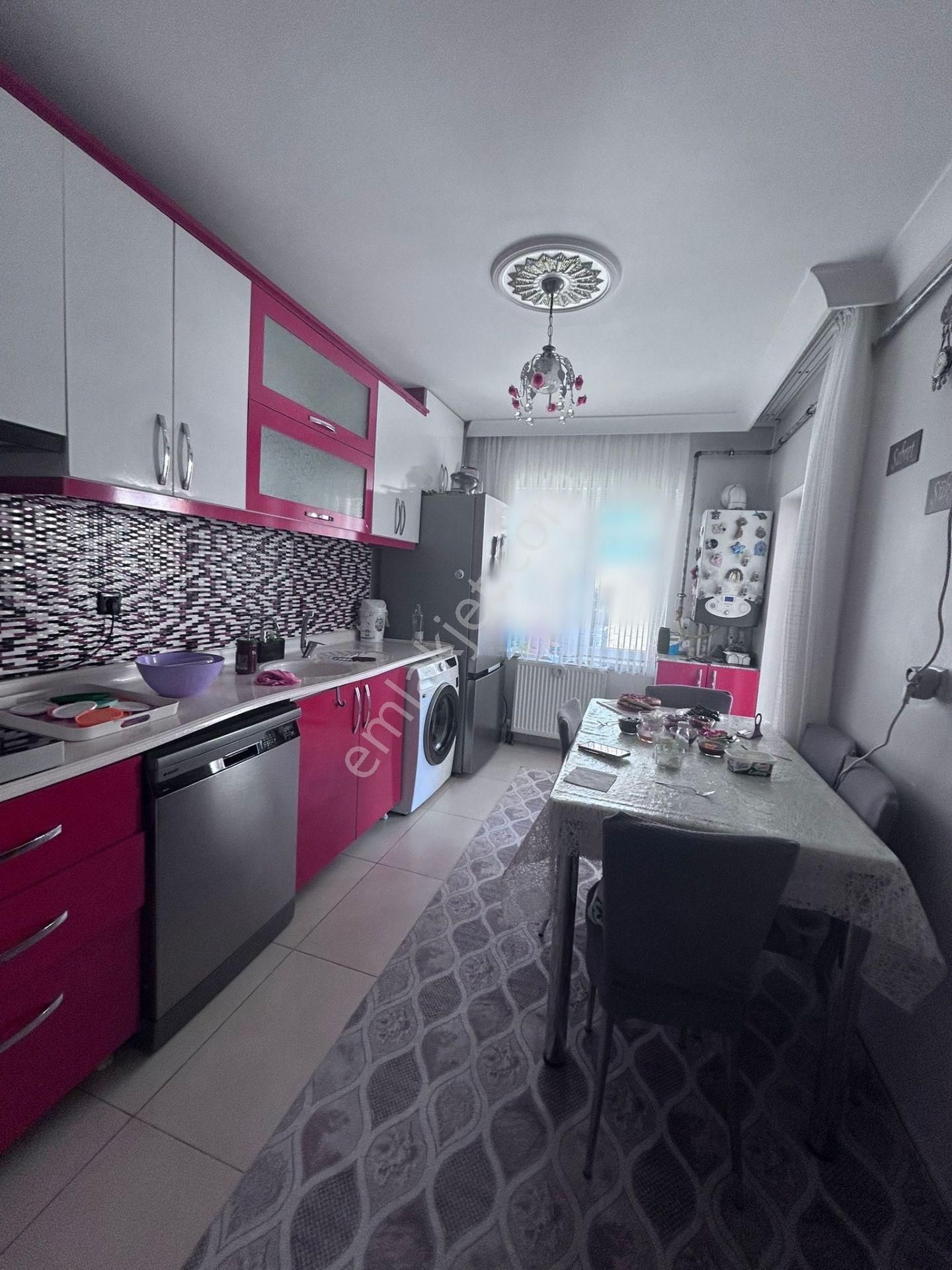 Fırsat İlan.!hocalı Cadde Dibi Full Yapılı 3+1 110m2 Asansörlü