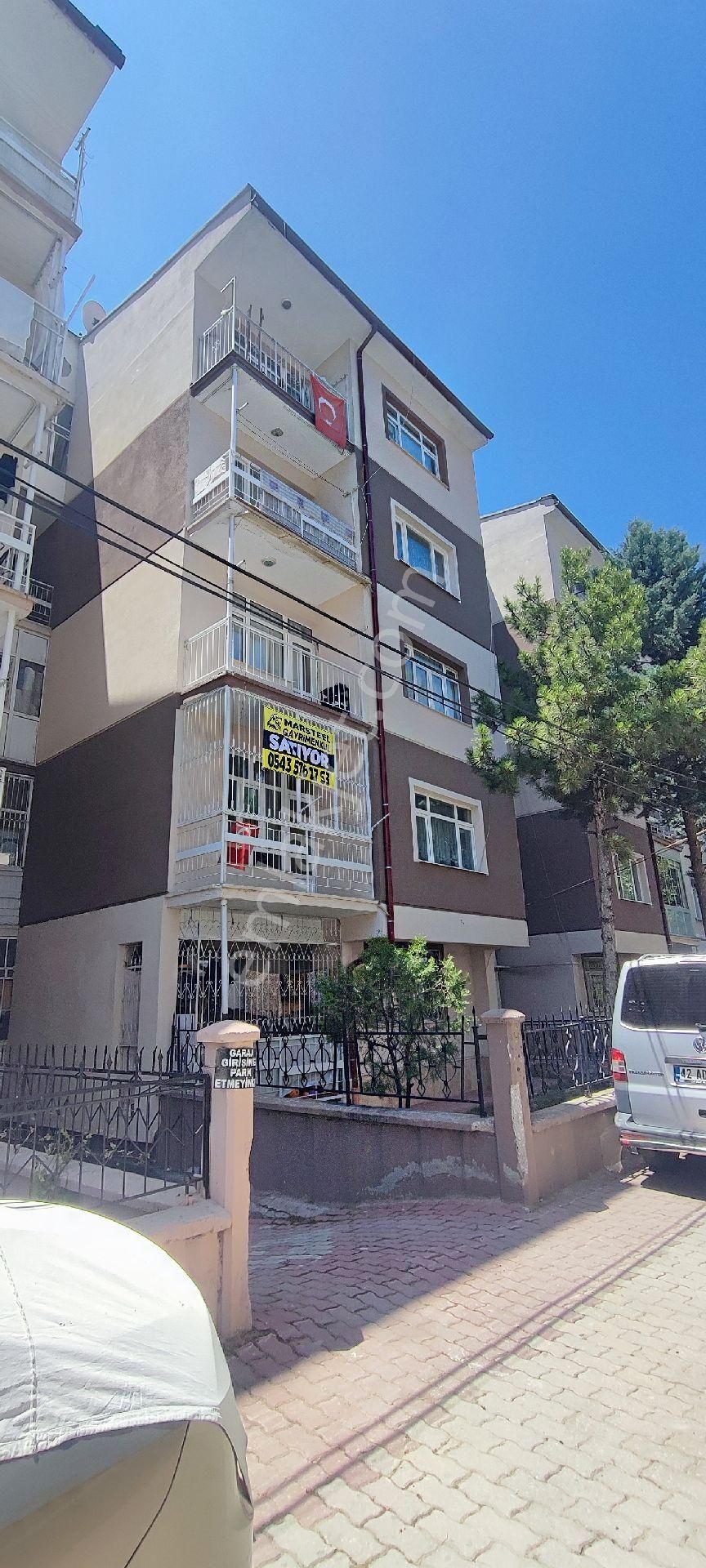 Meram Yeni Yolda 2+1 130 M2 Çok Geniş Arakat Satılık Daire !