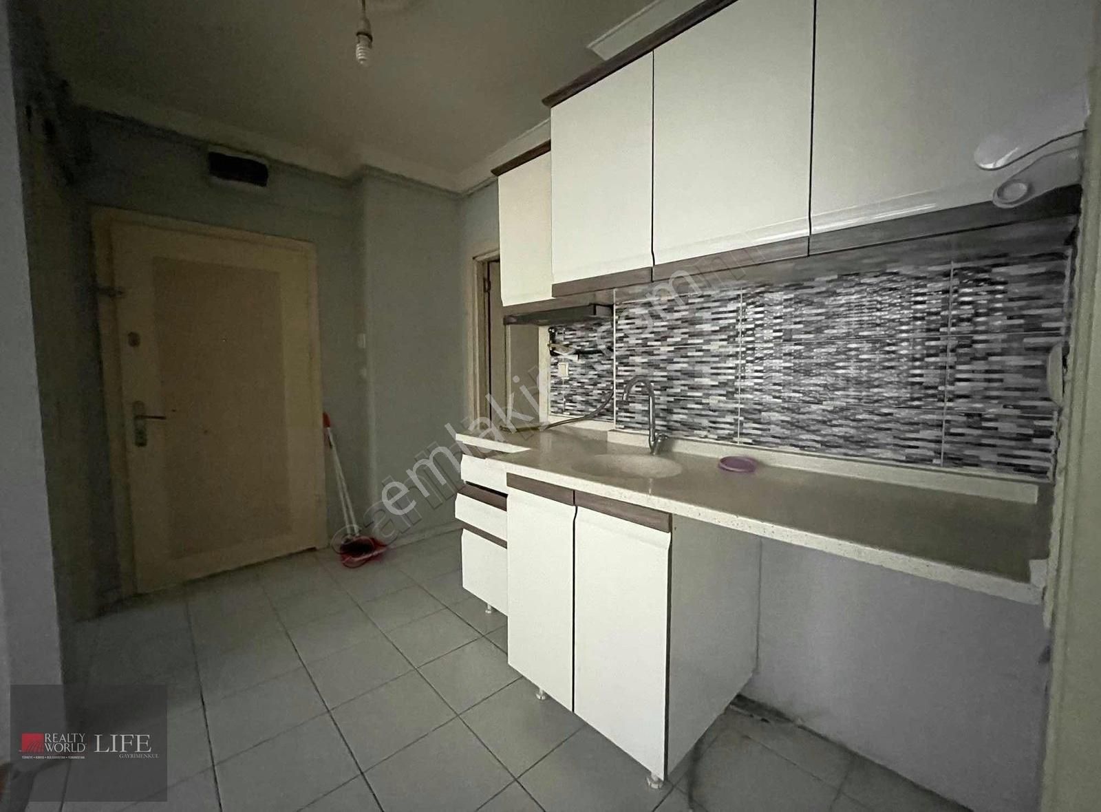 Rw Lıfe//şirintepe Mh Anadolu Üni Yakını Geniş 1+1 Kiralık Daire