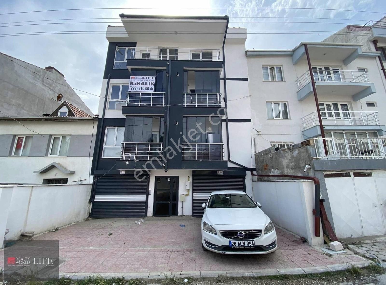 Rw Lıfe// Çamlıca Mahallesi Lüks 2+0 Kiralık Daire