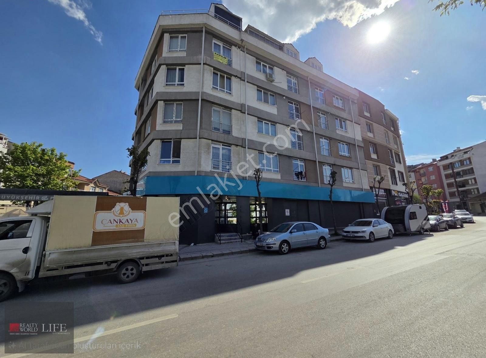 Rw Lıfe // Emek Mahallesi Kurumsal Kiracılı Satılık Dükkan
