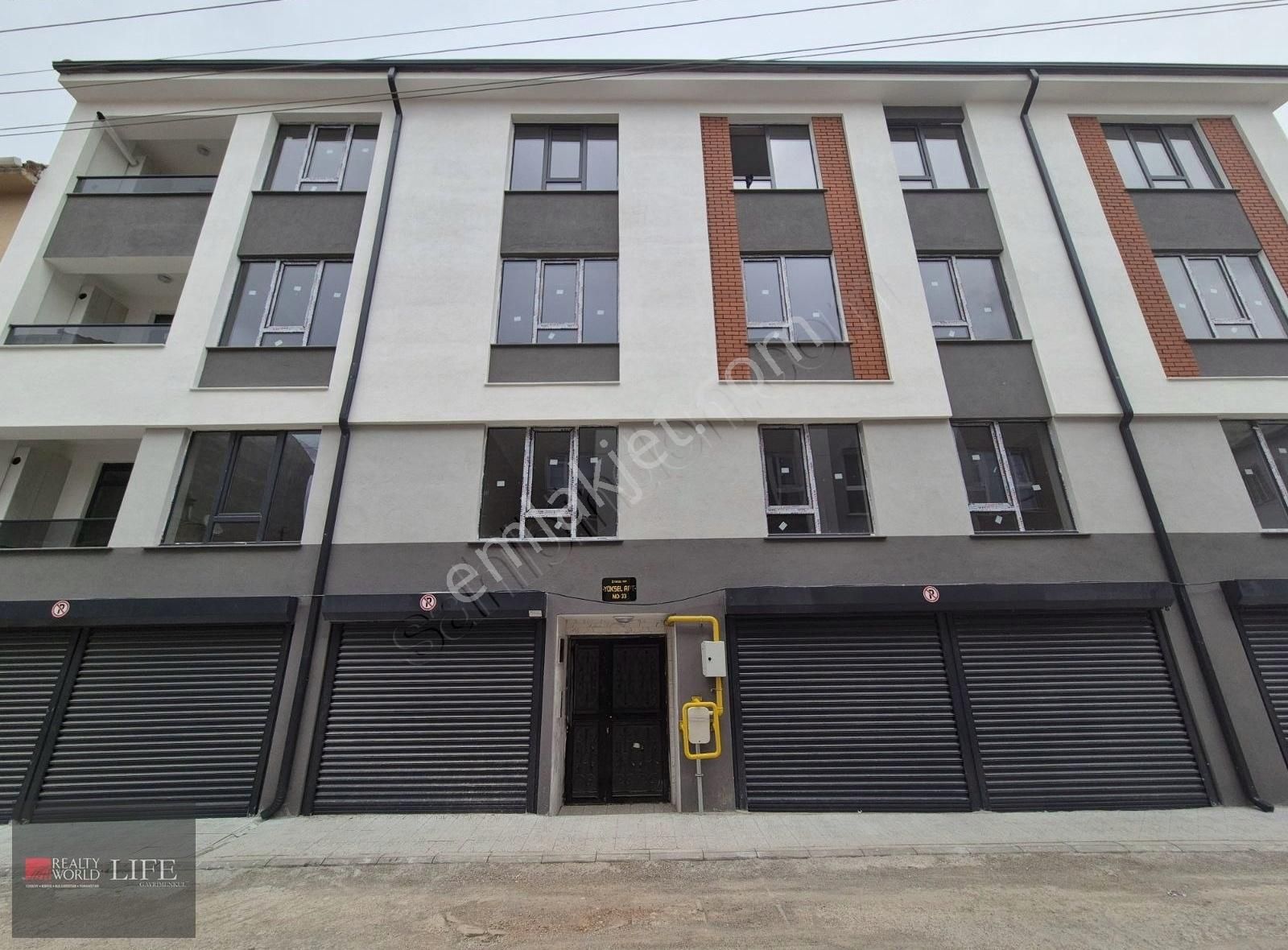 Rw Lıfe//sütlüce Mah. Eğitimciler Cad. Yakını 90 M2 Satılık 3+1