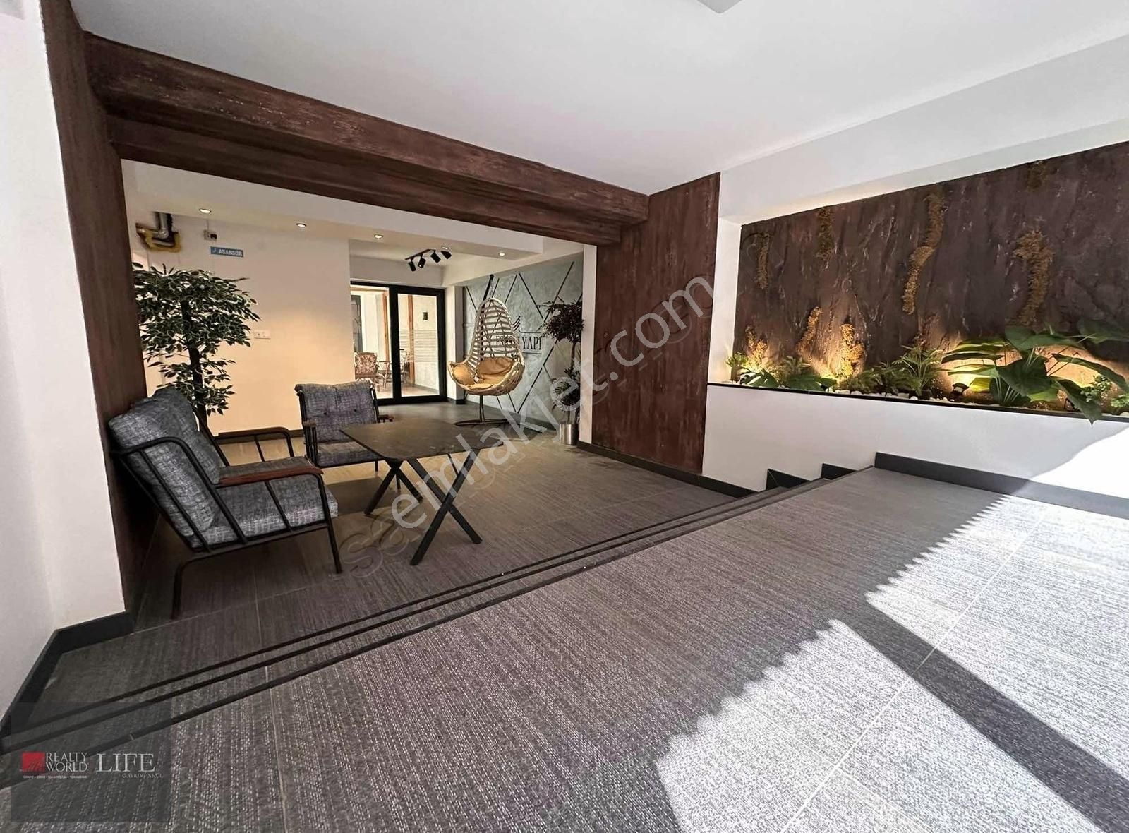 Rw Lıfe // Kadınlara Özel Residence Faturalar Dahil 1+0 Suit