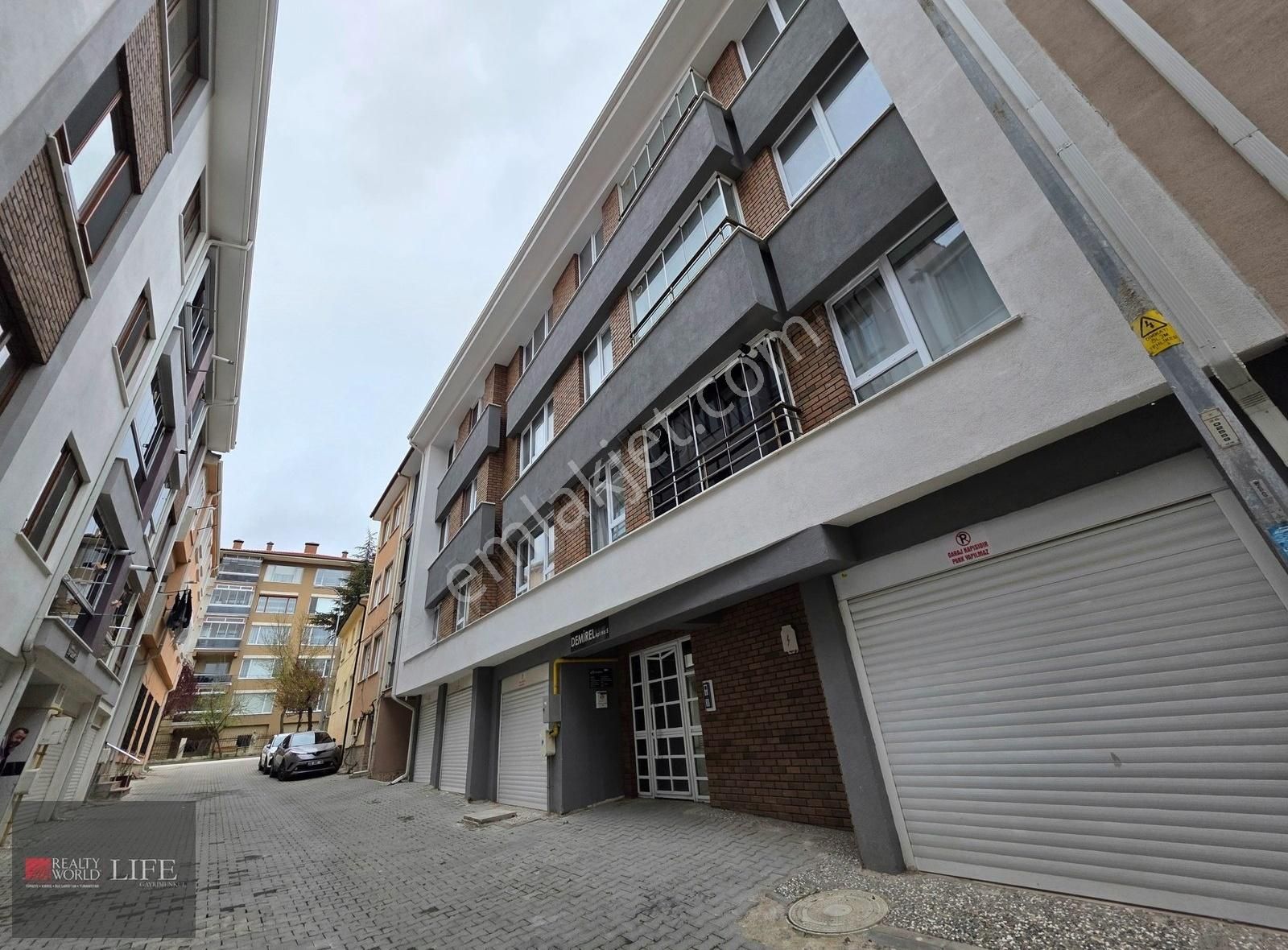 Rw Lıfe// Batıkent Mah. Özel Garajlı 2+1 115m2 Sıfır Daire