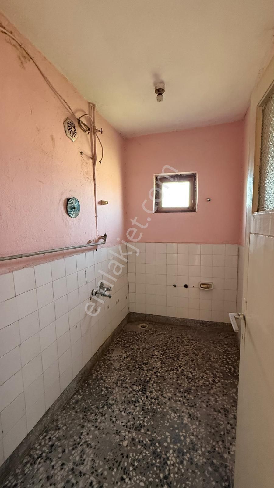 Elfi Den 1.gündoğan Mahallesi Komple Satılık Bina - Görsel 21