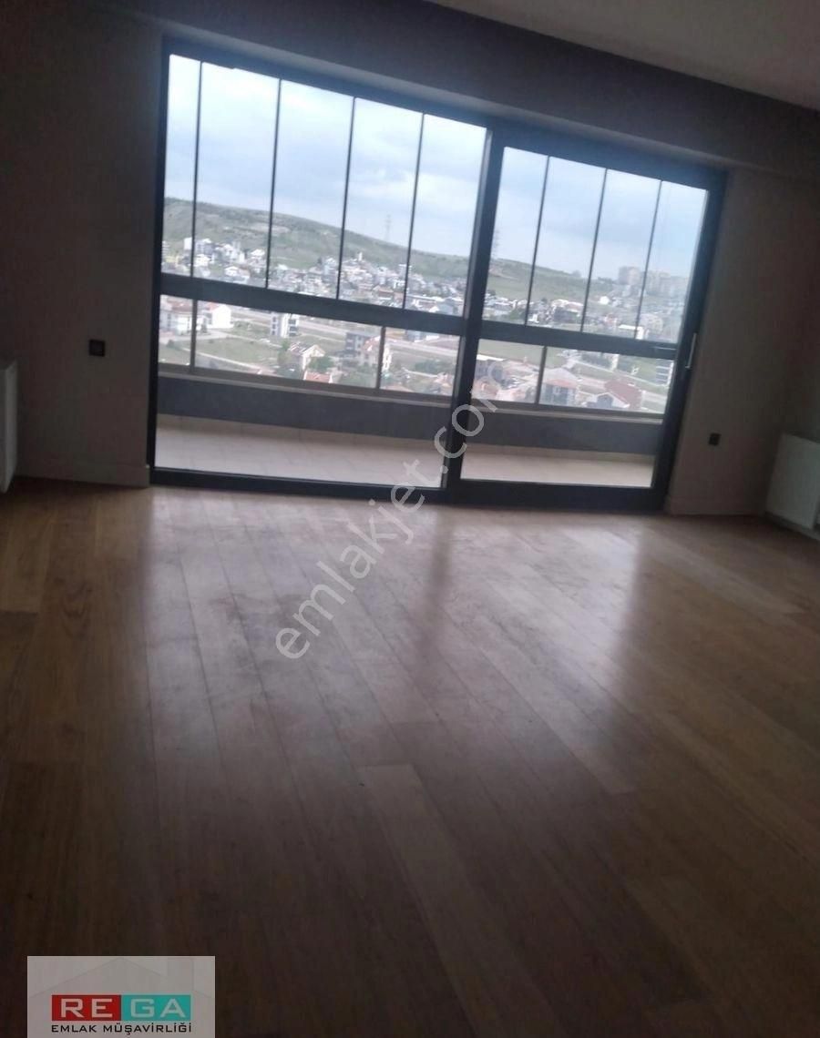 Ankara Çankaya Eskişehiryolu Çayyolu Konutkent Azel Urhan Kulede 2+1 110m2 12. Kat Yapılı Lüks Ofis