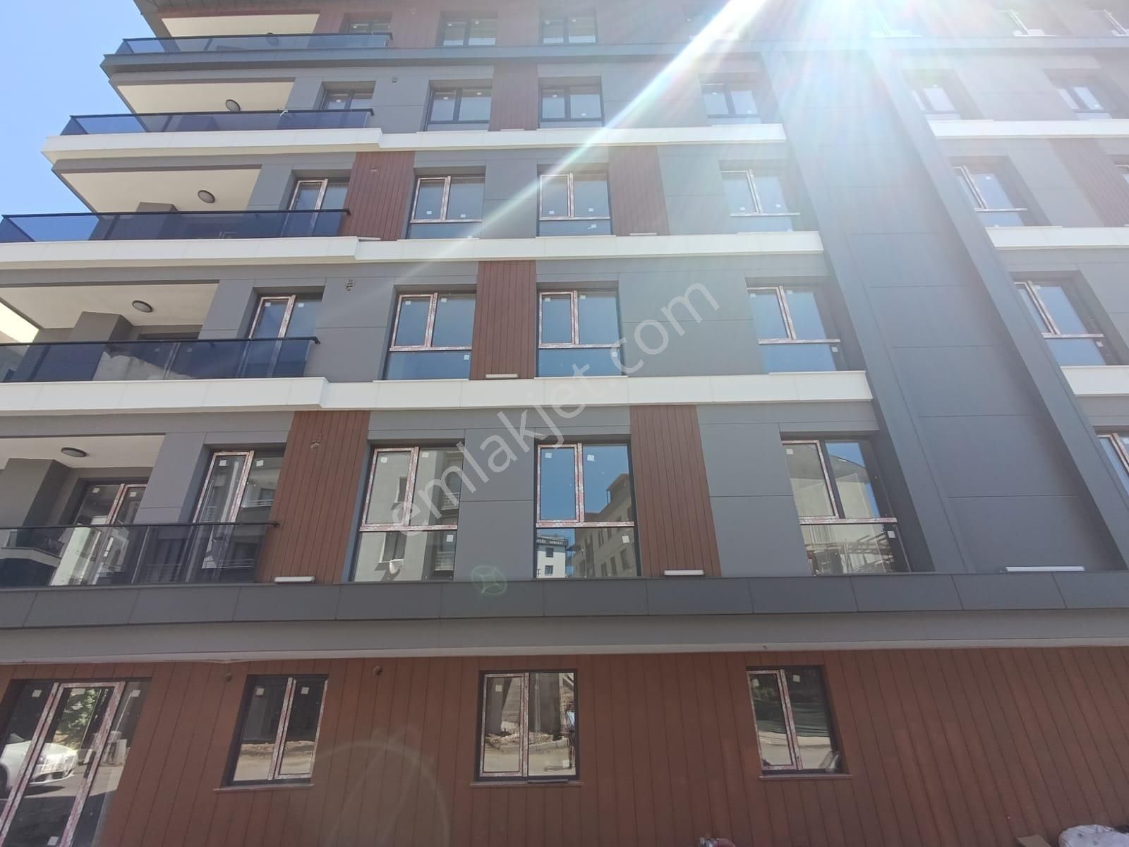 Çekmeköy Merkezmh Yeni Ultra Lüks Satılık Ebeveynbanyolu 3+1dair
