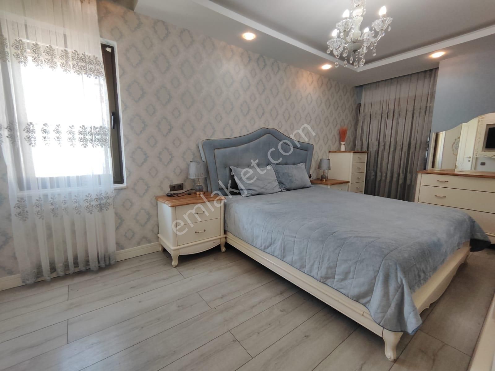 Konyaaltında Lüx 4+1 Dublex Daire - Görsel 32