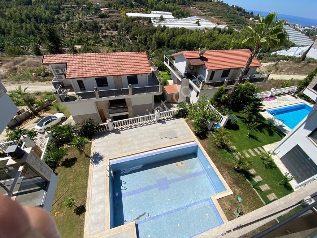 Alanya Kargıcak'ın En Uygun Satılık 6+2 Villası