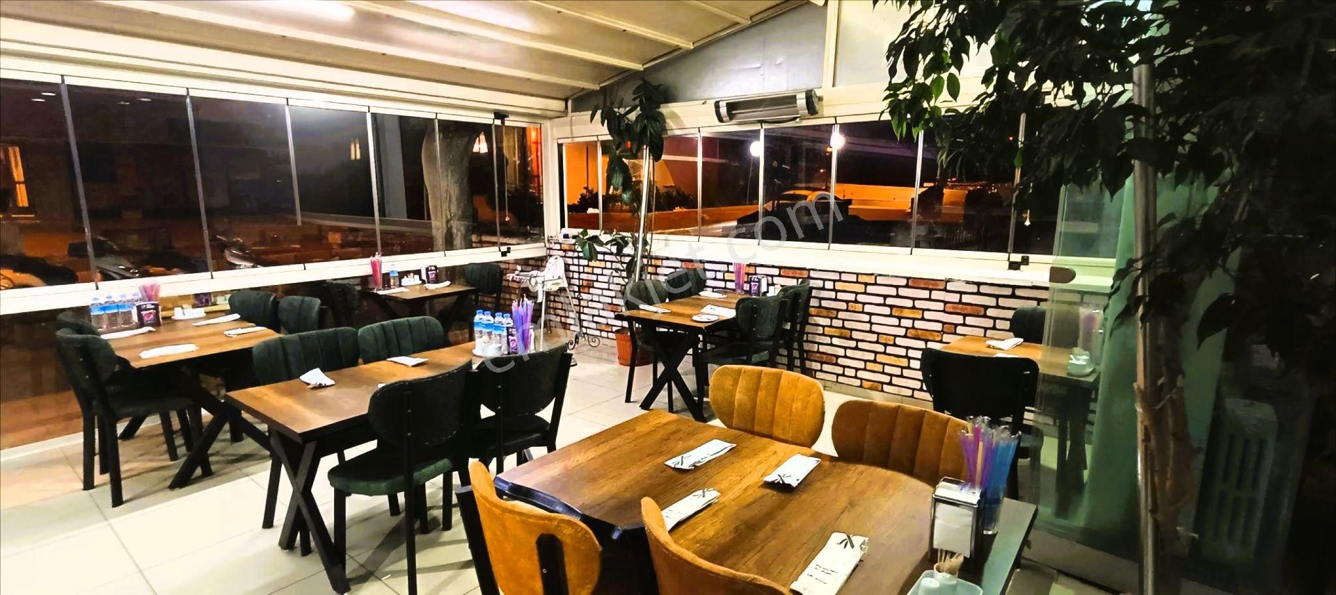 Çalıştırılmaya Hazır Cadde Ve Okullara Yakın Devren Kebap Salonu